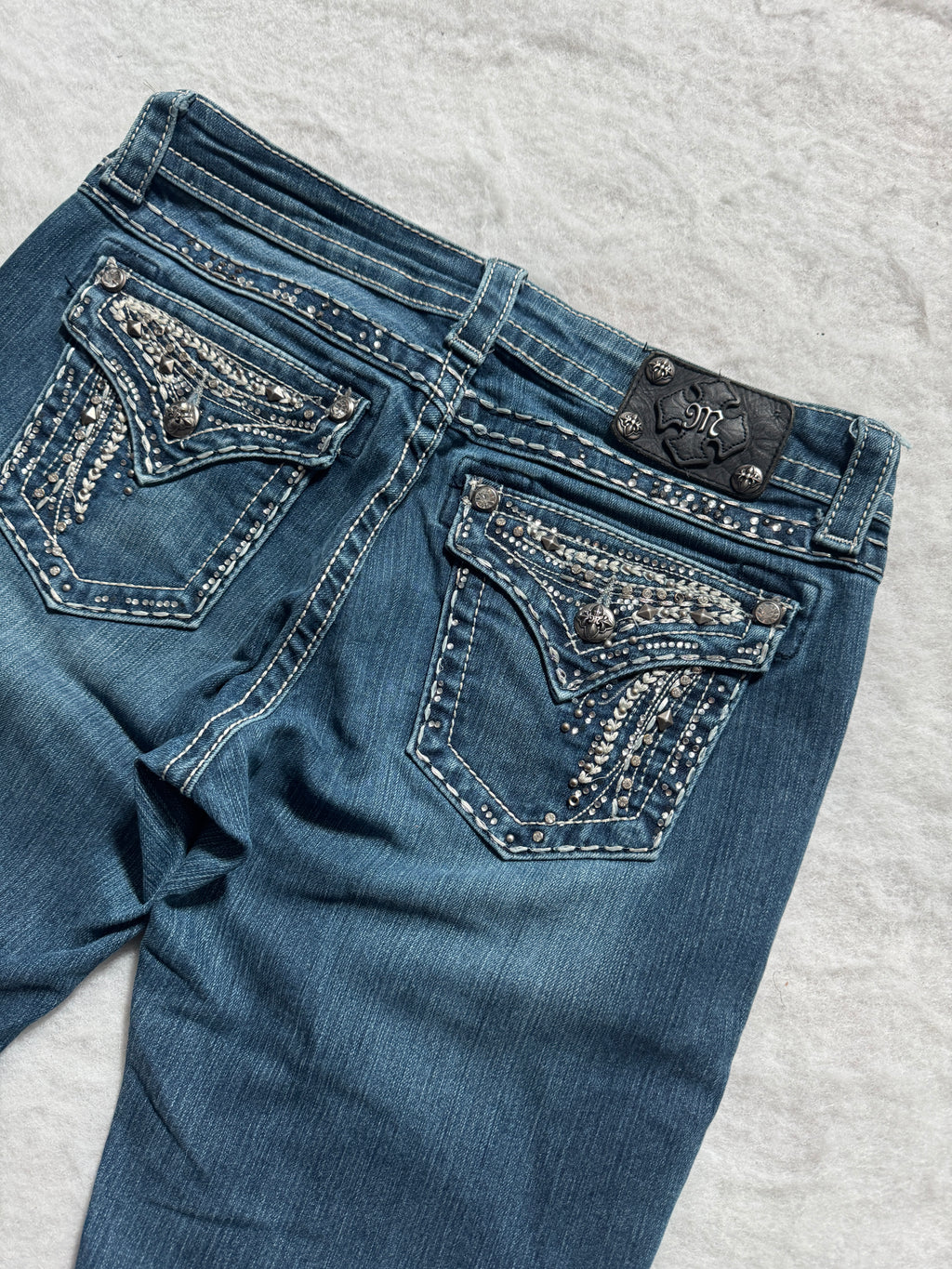 Miss Me Boot Cut Low Waist Jeans 27