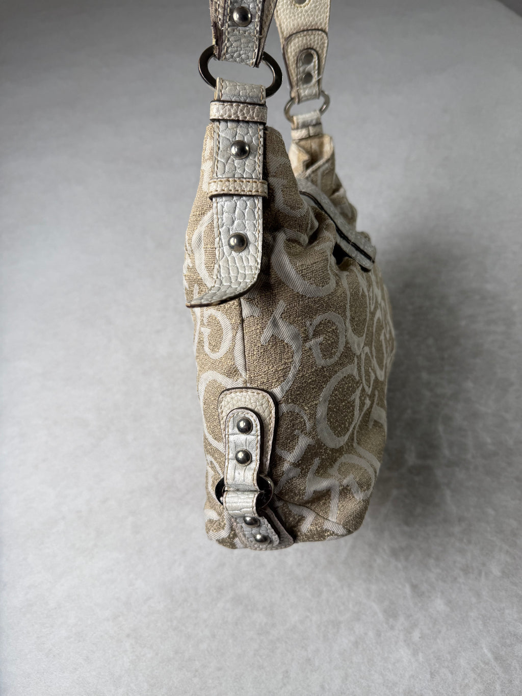 Guess Tasche