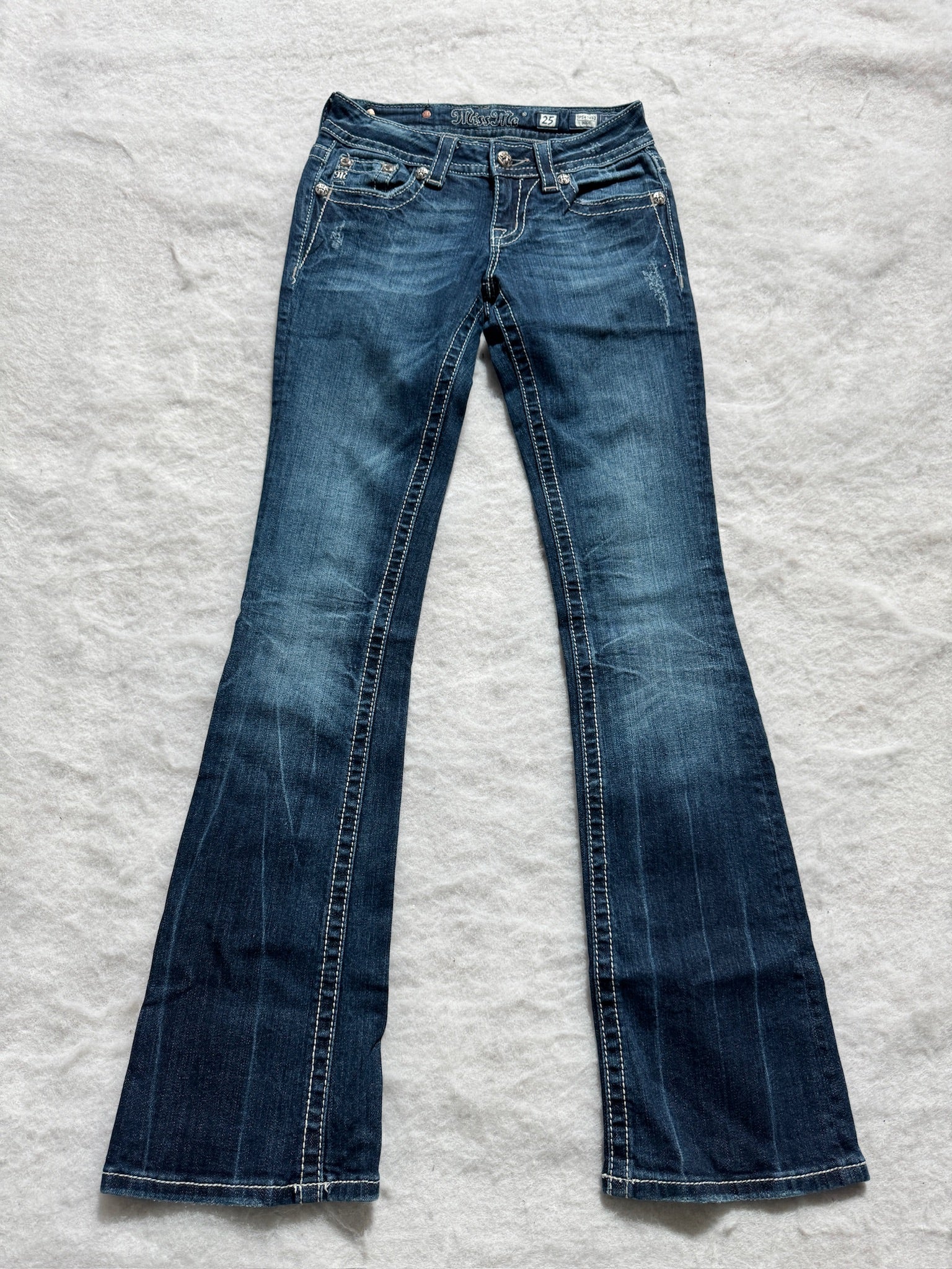 Miss Me Boot Cut Low Waist Jeans 25