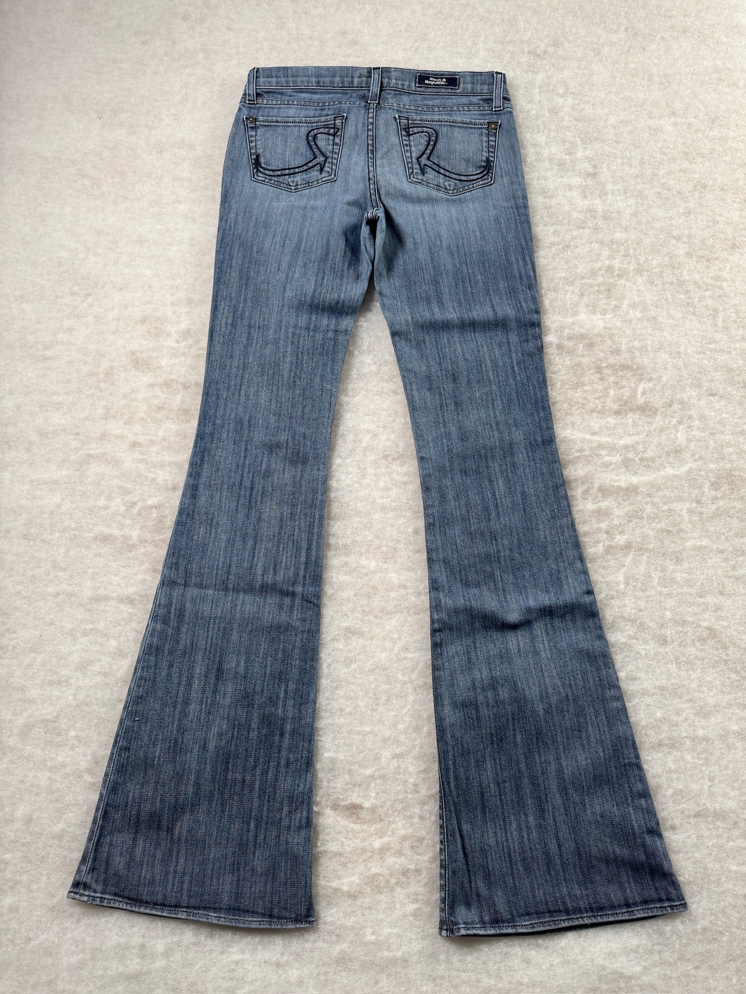 Rock & Republic Boot Cut Low Waist Jeans 26