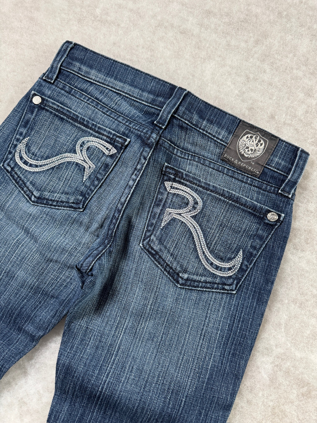 Rock & Republic Boot Cut Low Waist Jeans 24