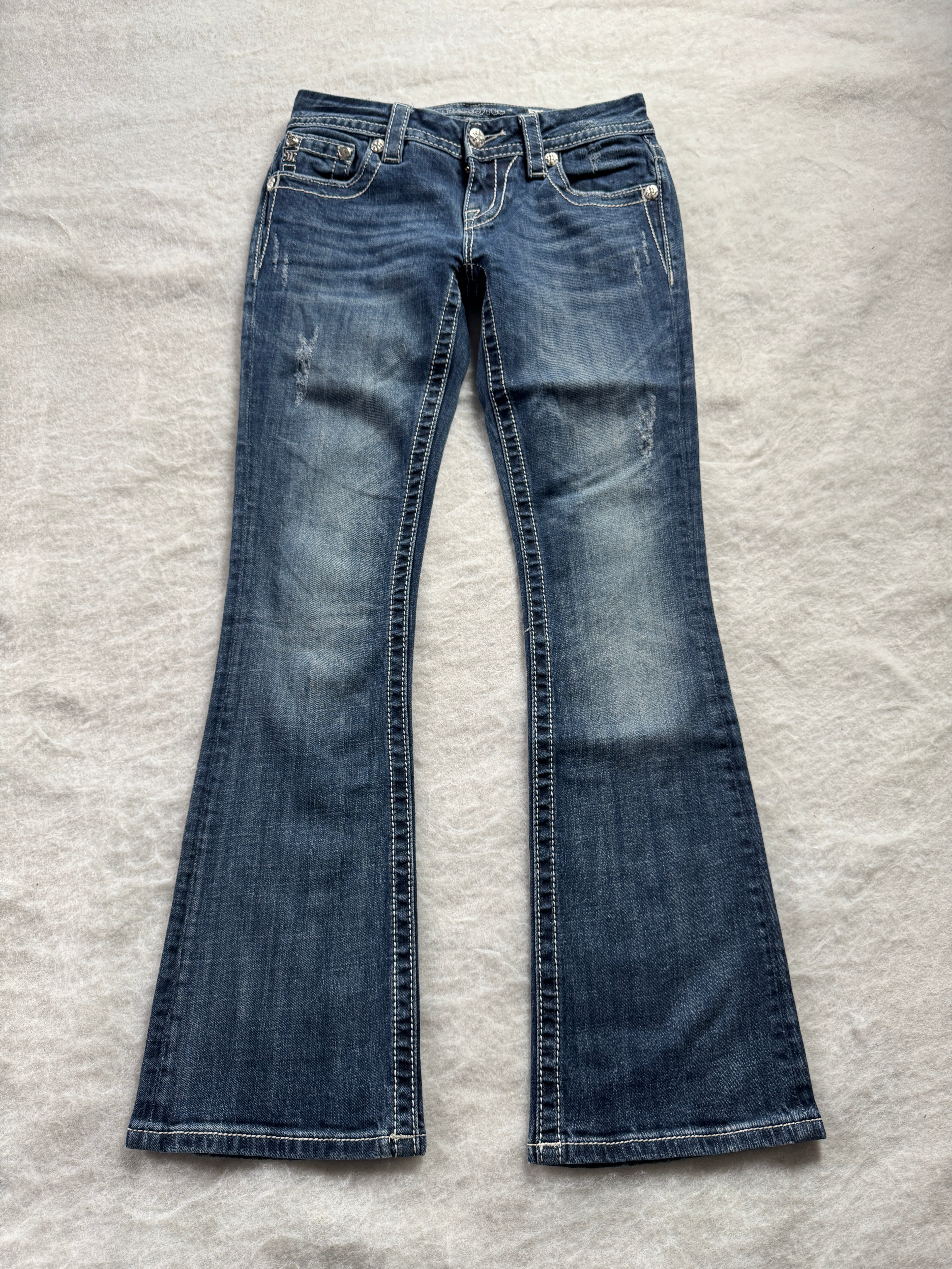 Miss Me Boot Cut Low Waist Jeans 26