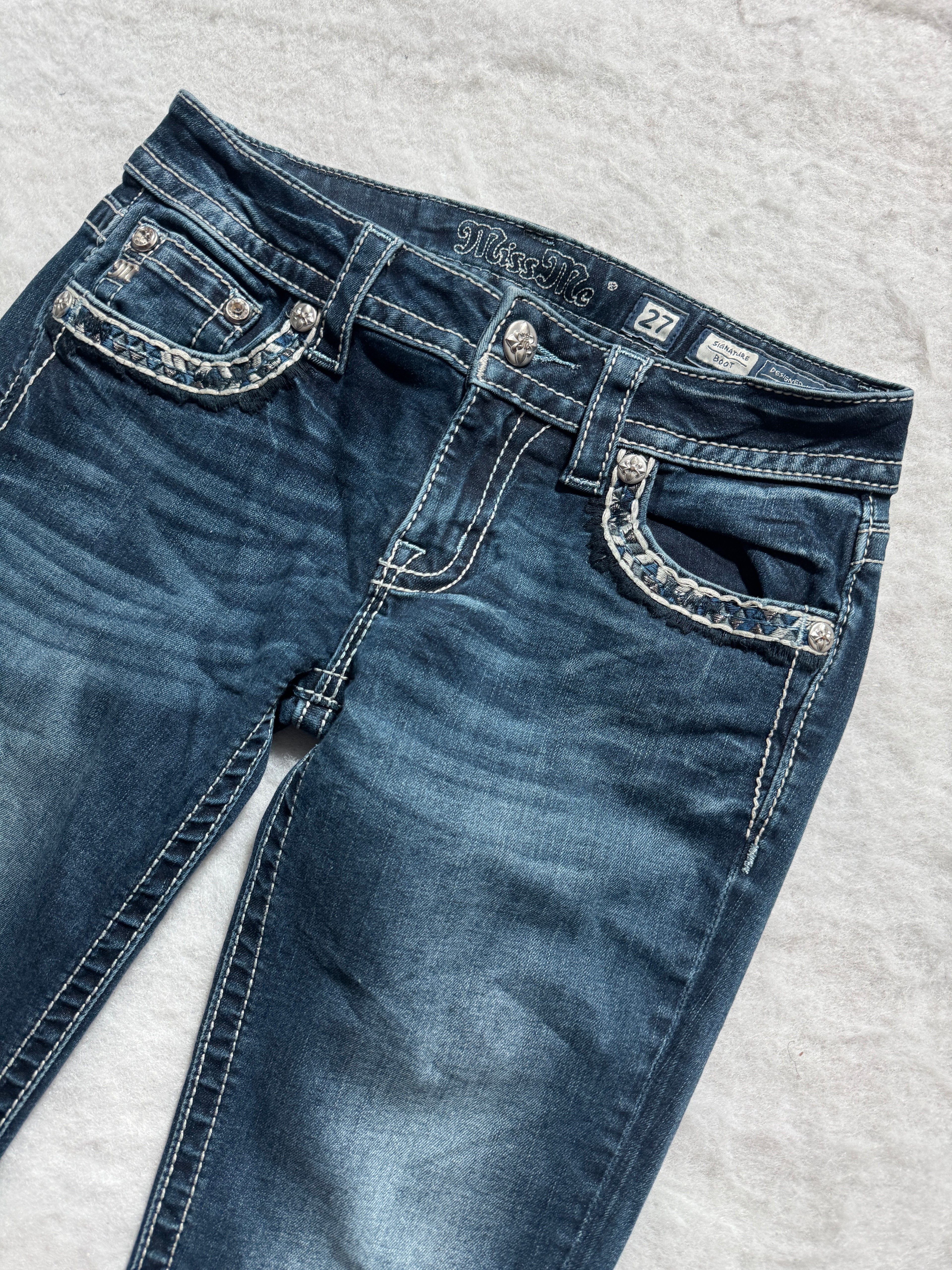 Miss Me Boot Cut Low Waist Jeans 27