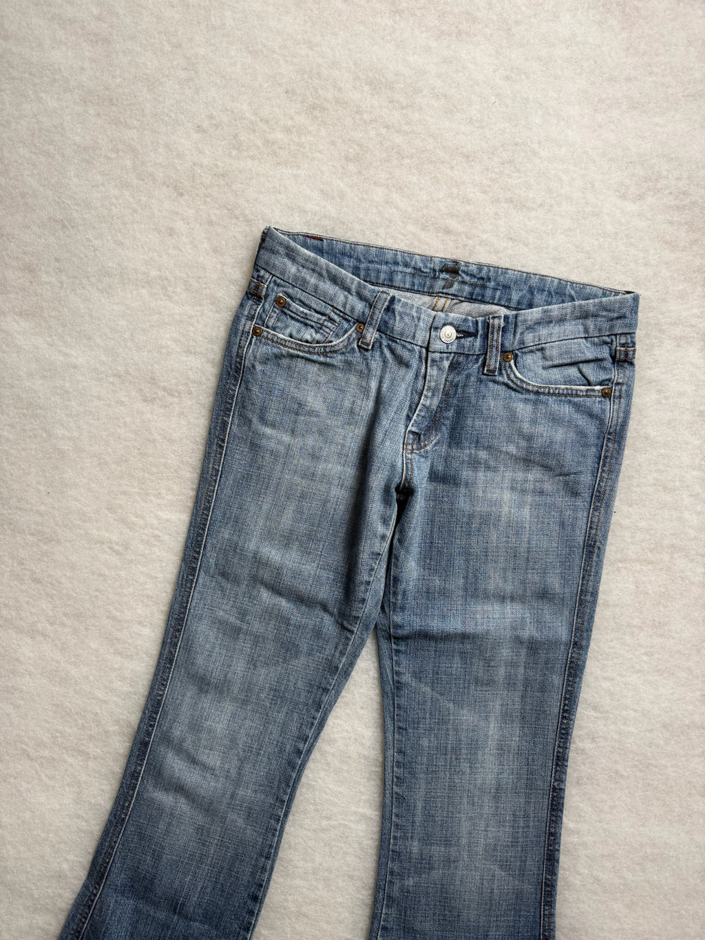 Seven Boot Cut Low Waist Jeans 27