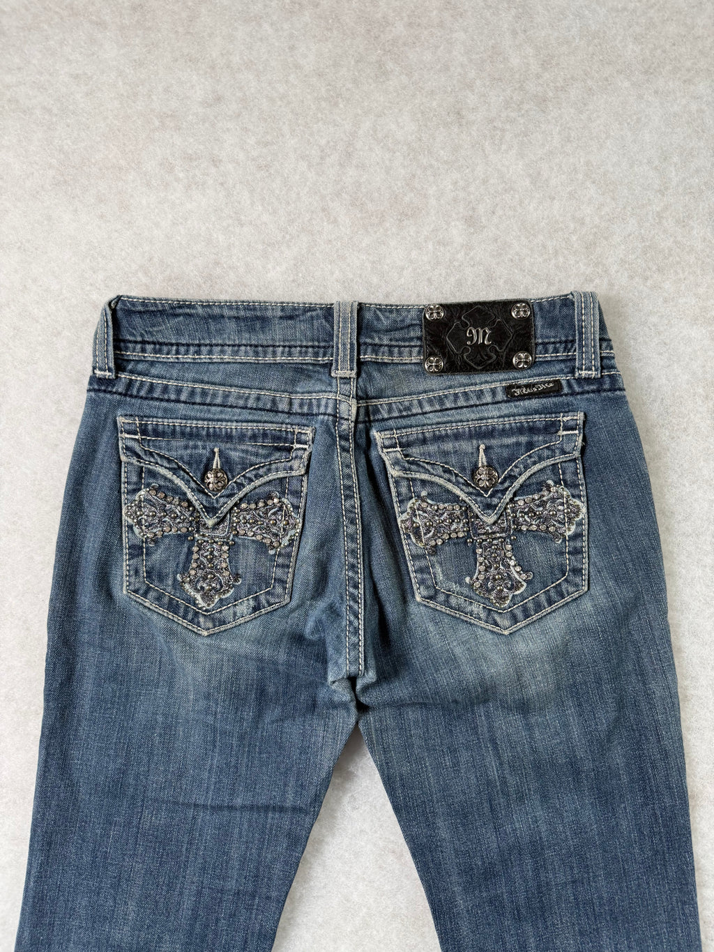 Miss Me Boot Cut Low Waist Jeans 28