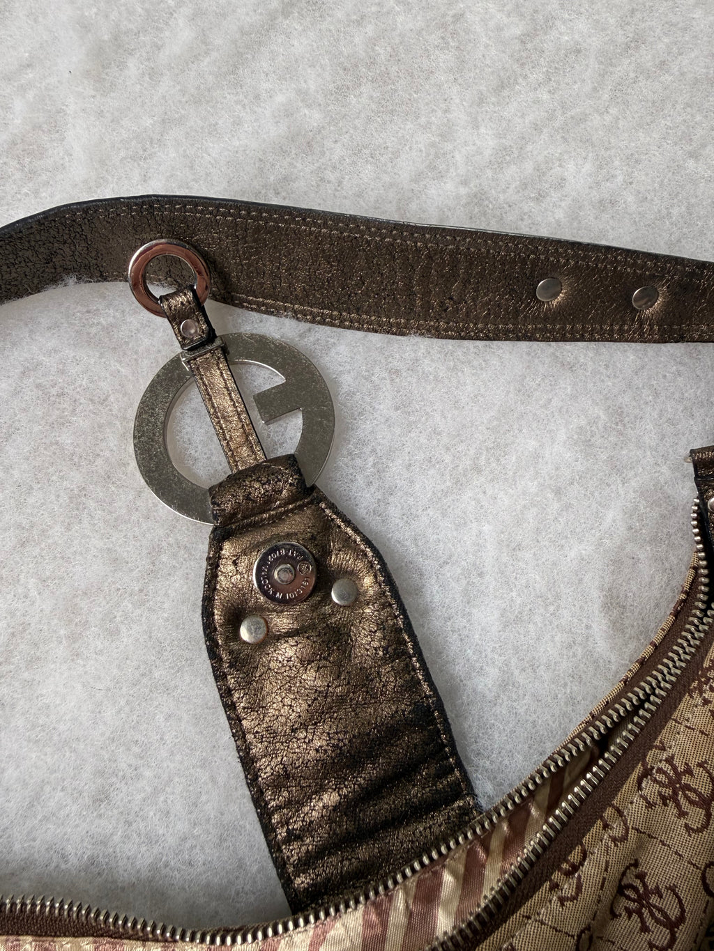 Guess Tasche