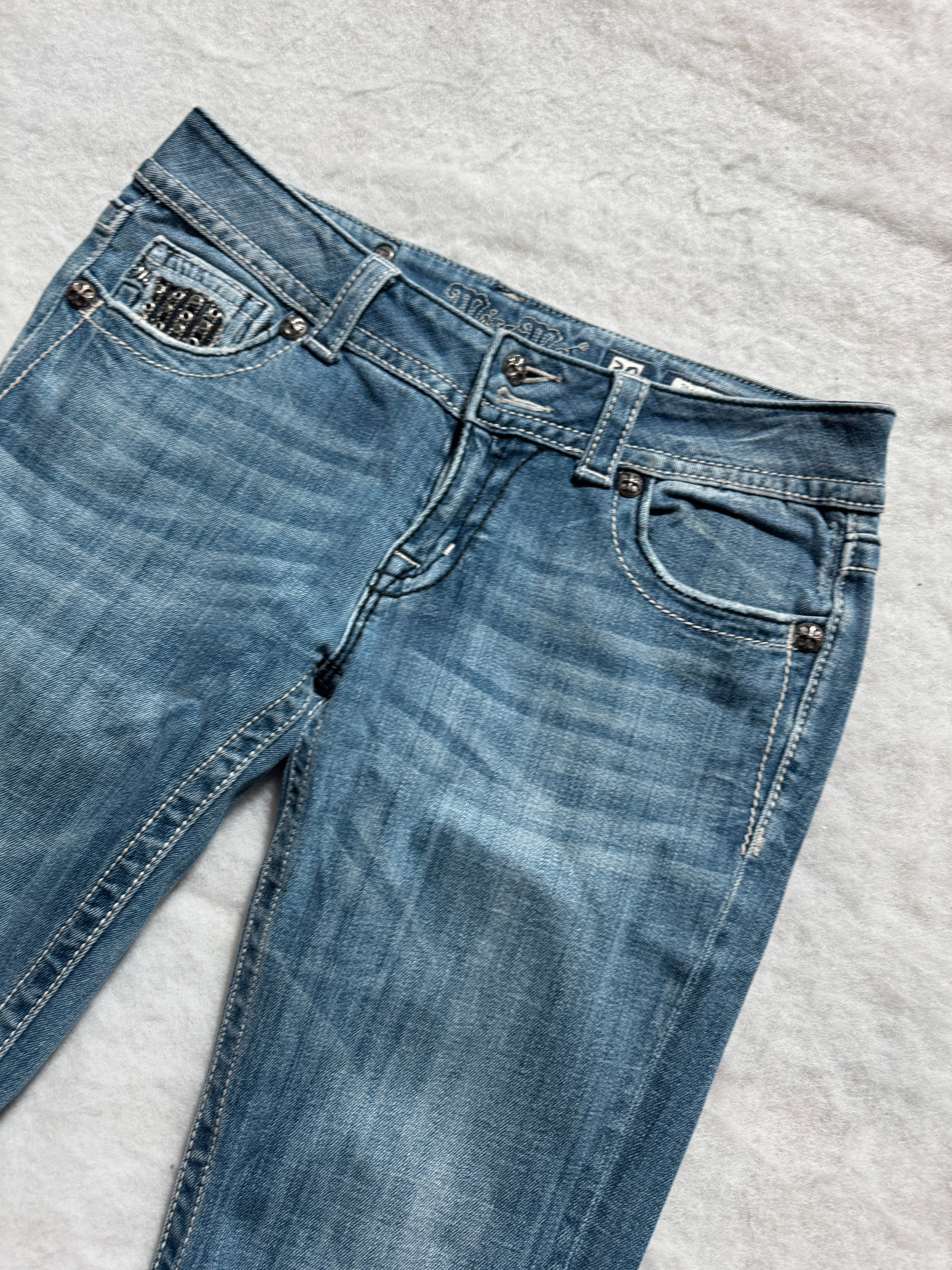 Miss Me Boot Cut Low Waist Jeans 30