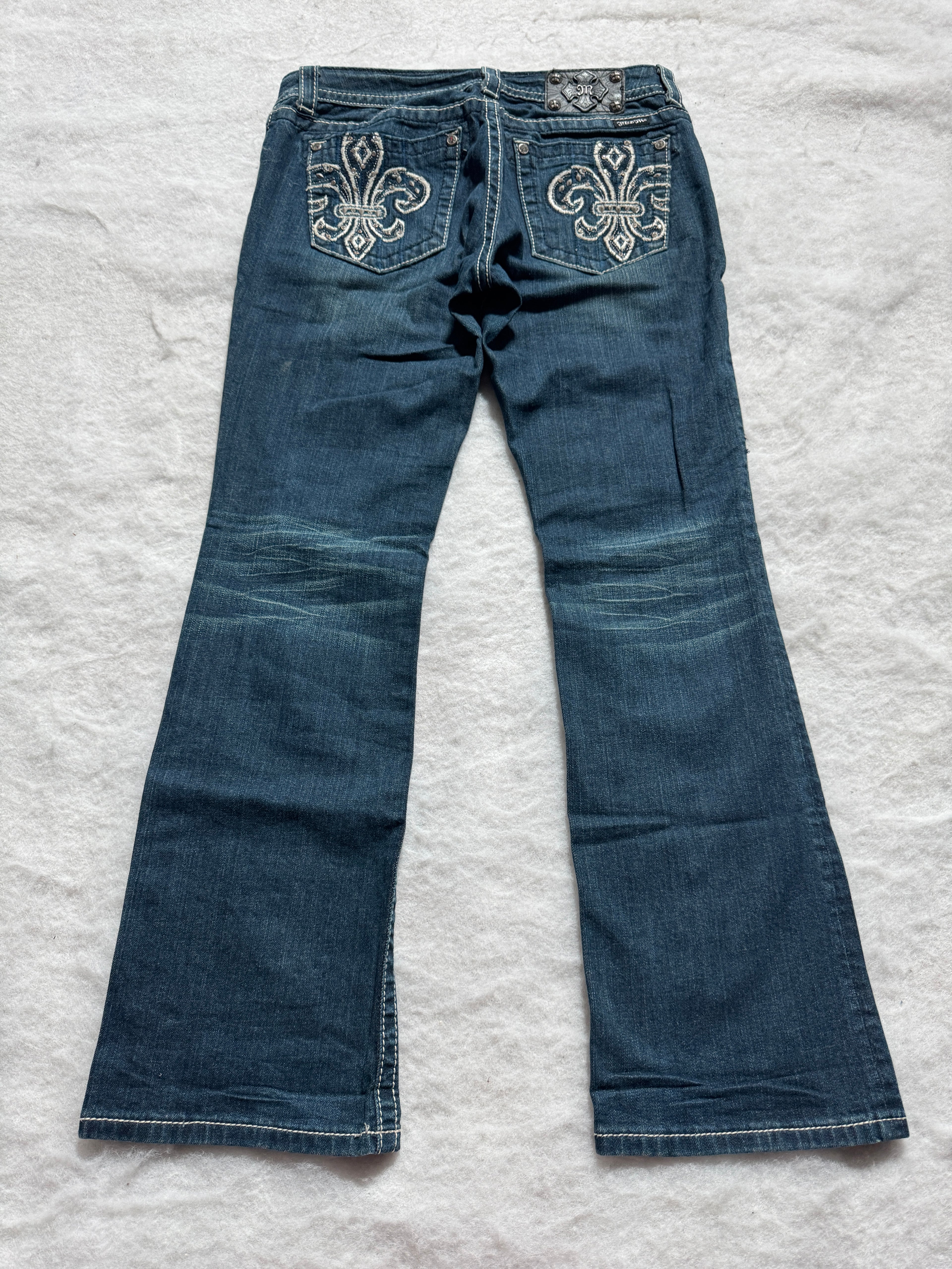 Miss Me Boot Cut Low Waist Jeans 30