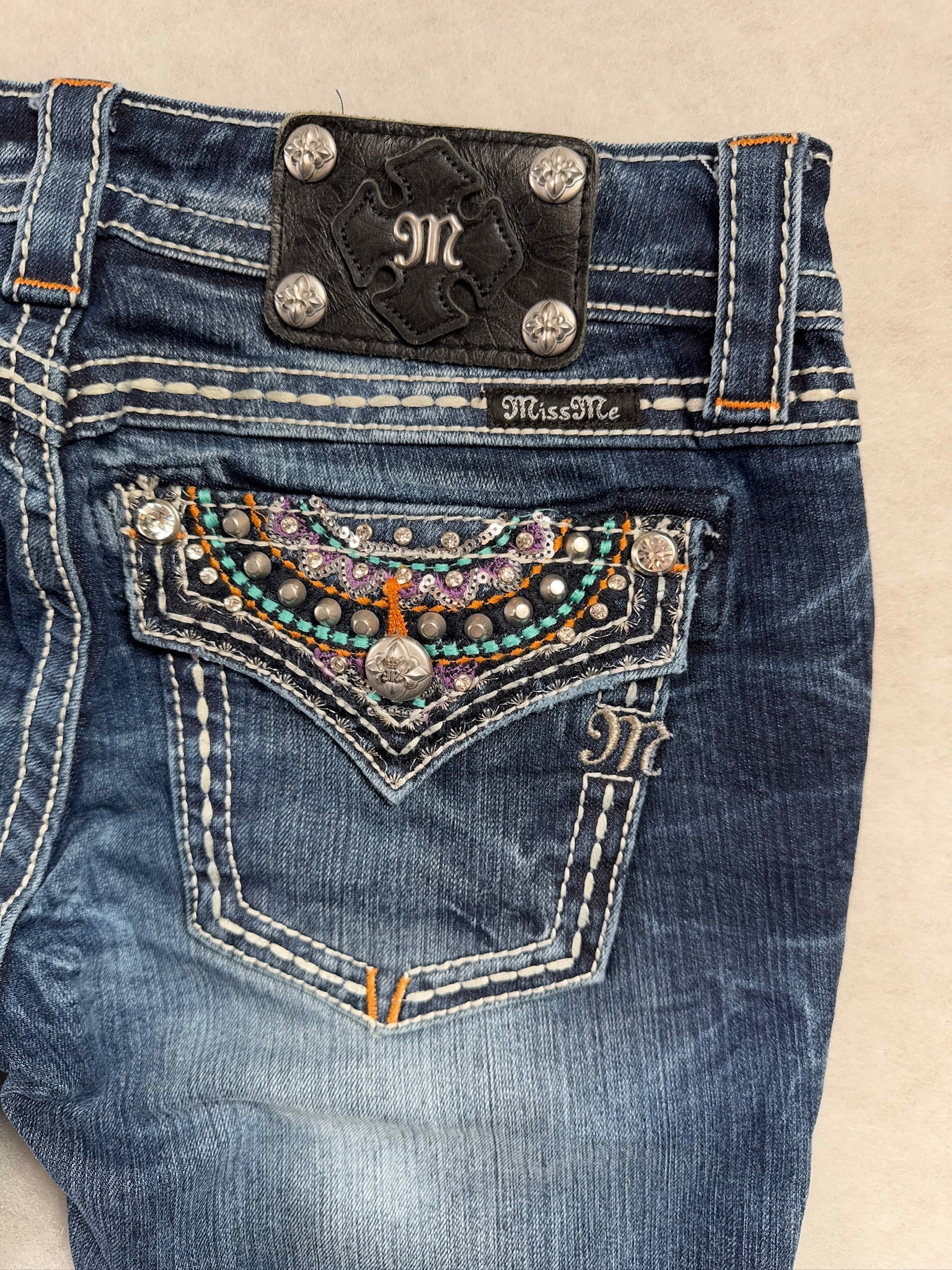 Miss Me Boot Cut Low Waist Jeans 27