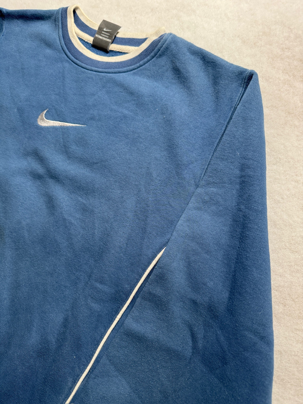 Nike mid Swoosh Pullover