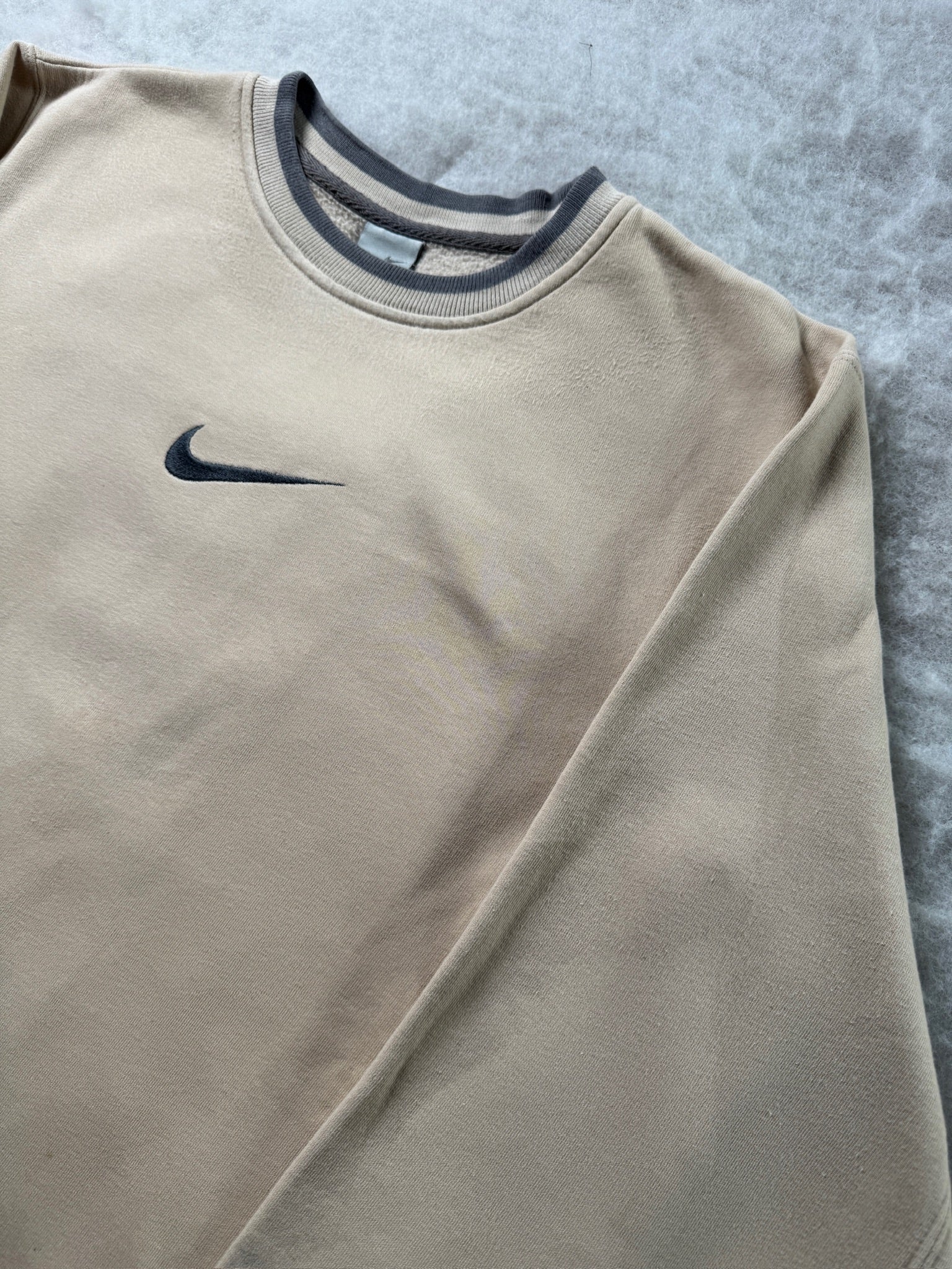Nike Swoosh Pullover