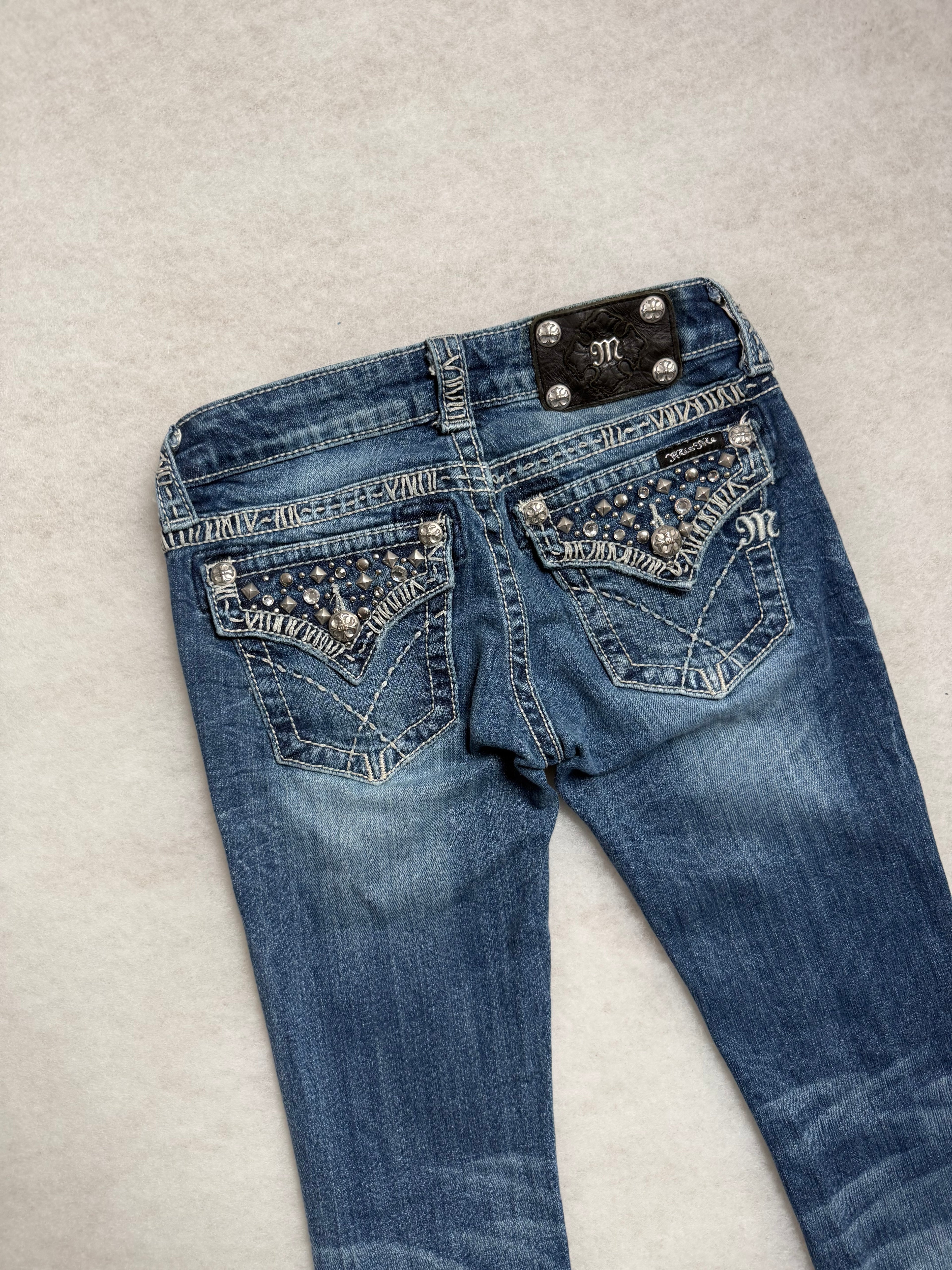 Miss Me Boot Cut Low Waist Jeans 25