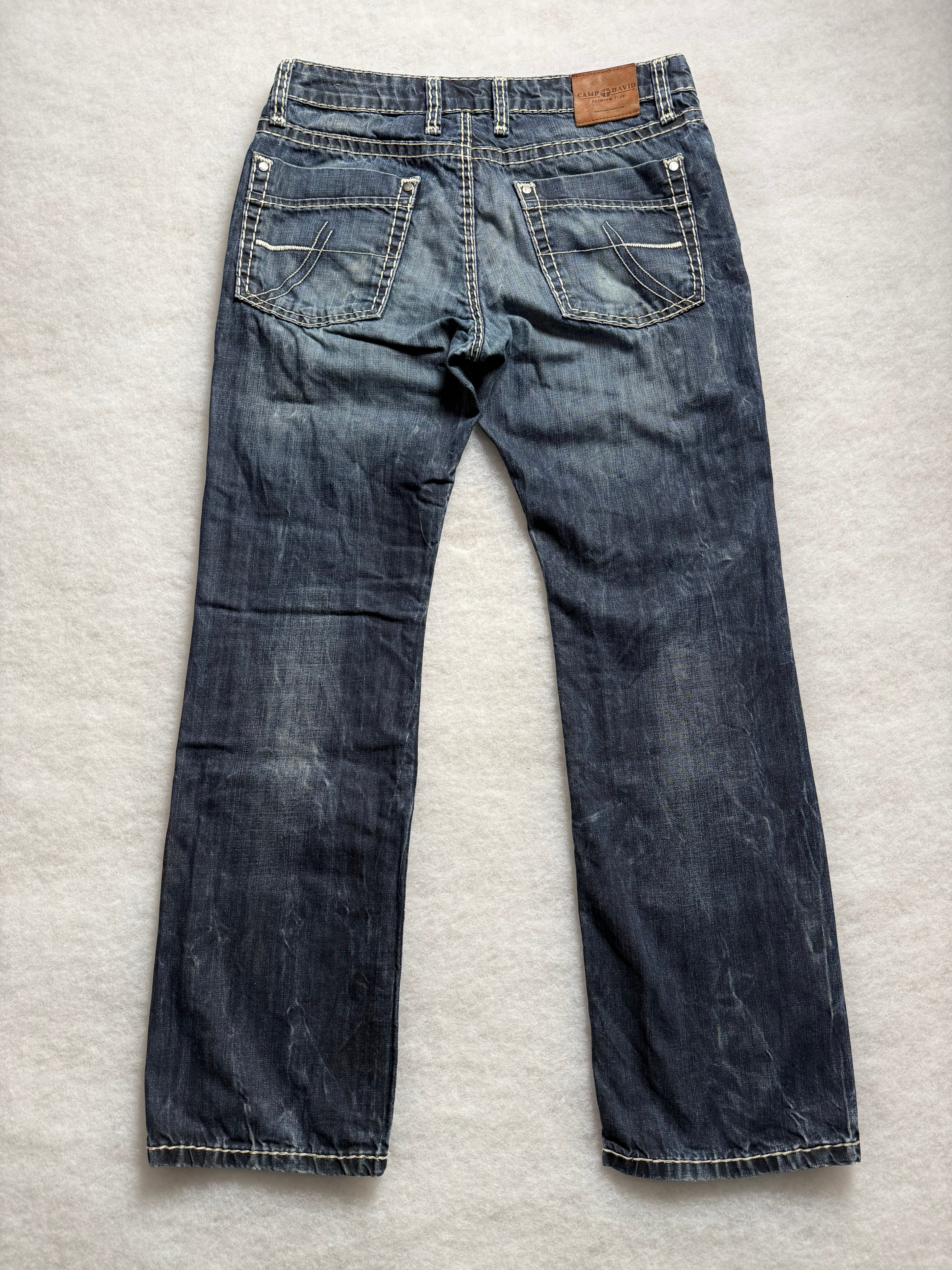 Camp David Jeans 32