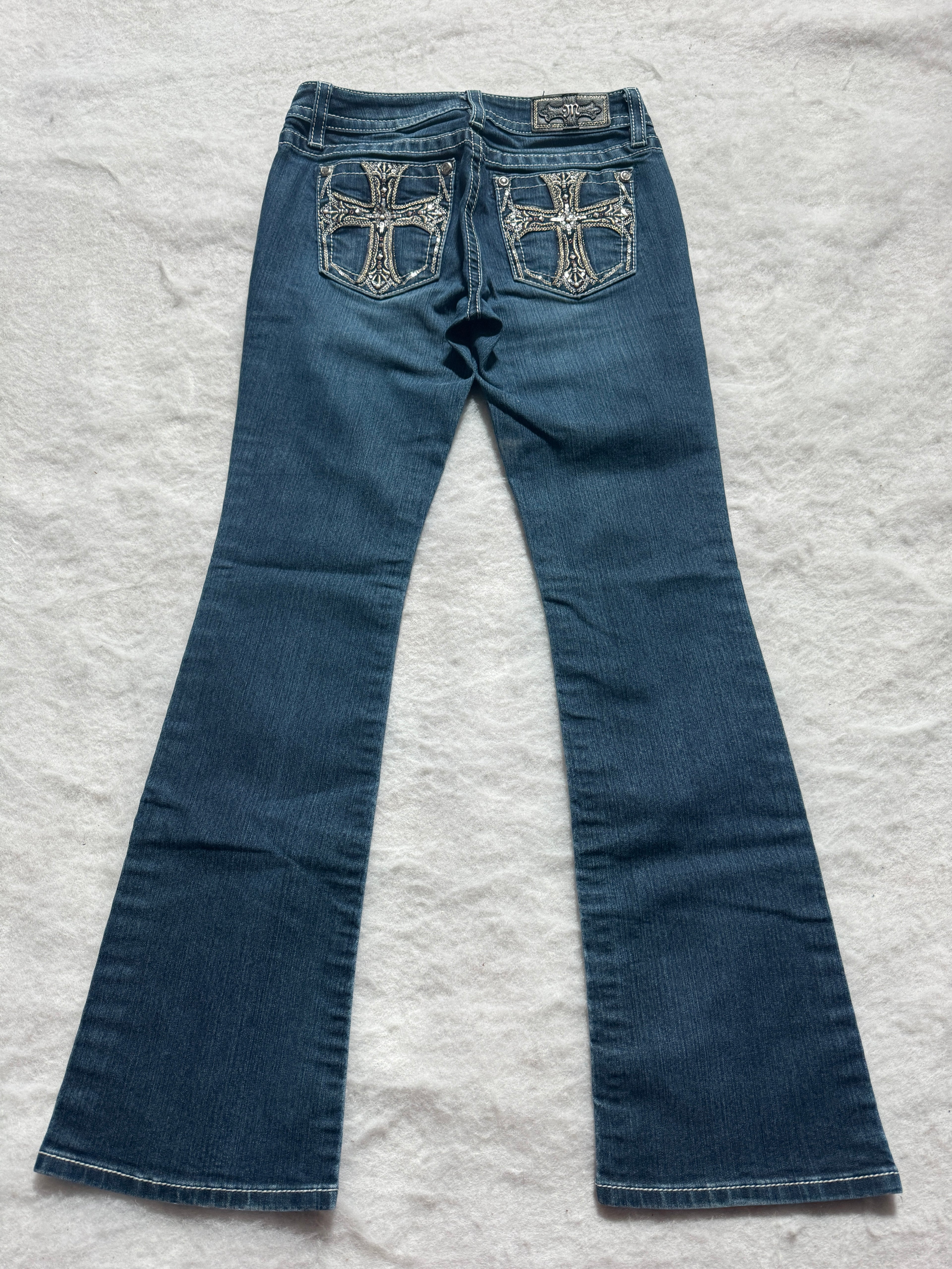 Miss Me Boot Cut Low Waist Jeans 28