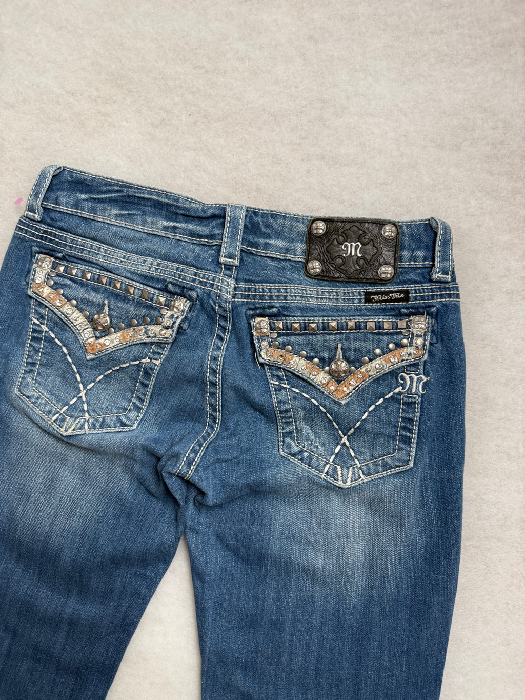 Miss Me Boot Cut Low Waist Jeans 29