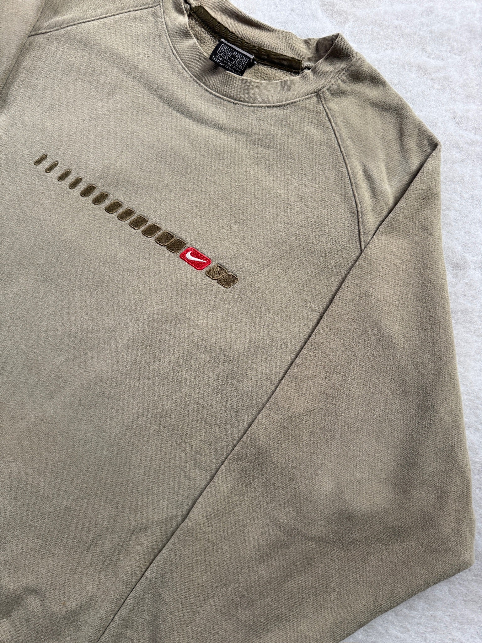 Nike Logo Pullover