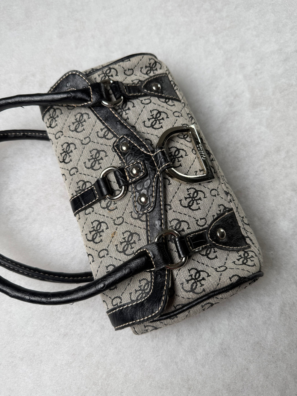 Guess Tasche