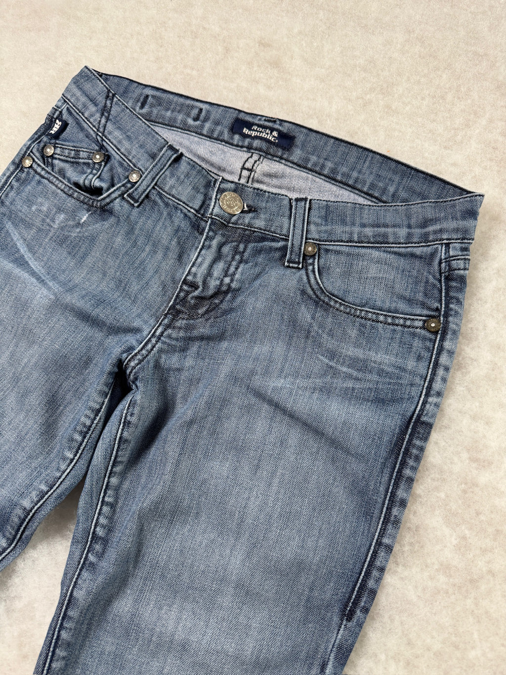 Rock & Republic Boot Cut Low Waist Jeans 26