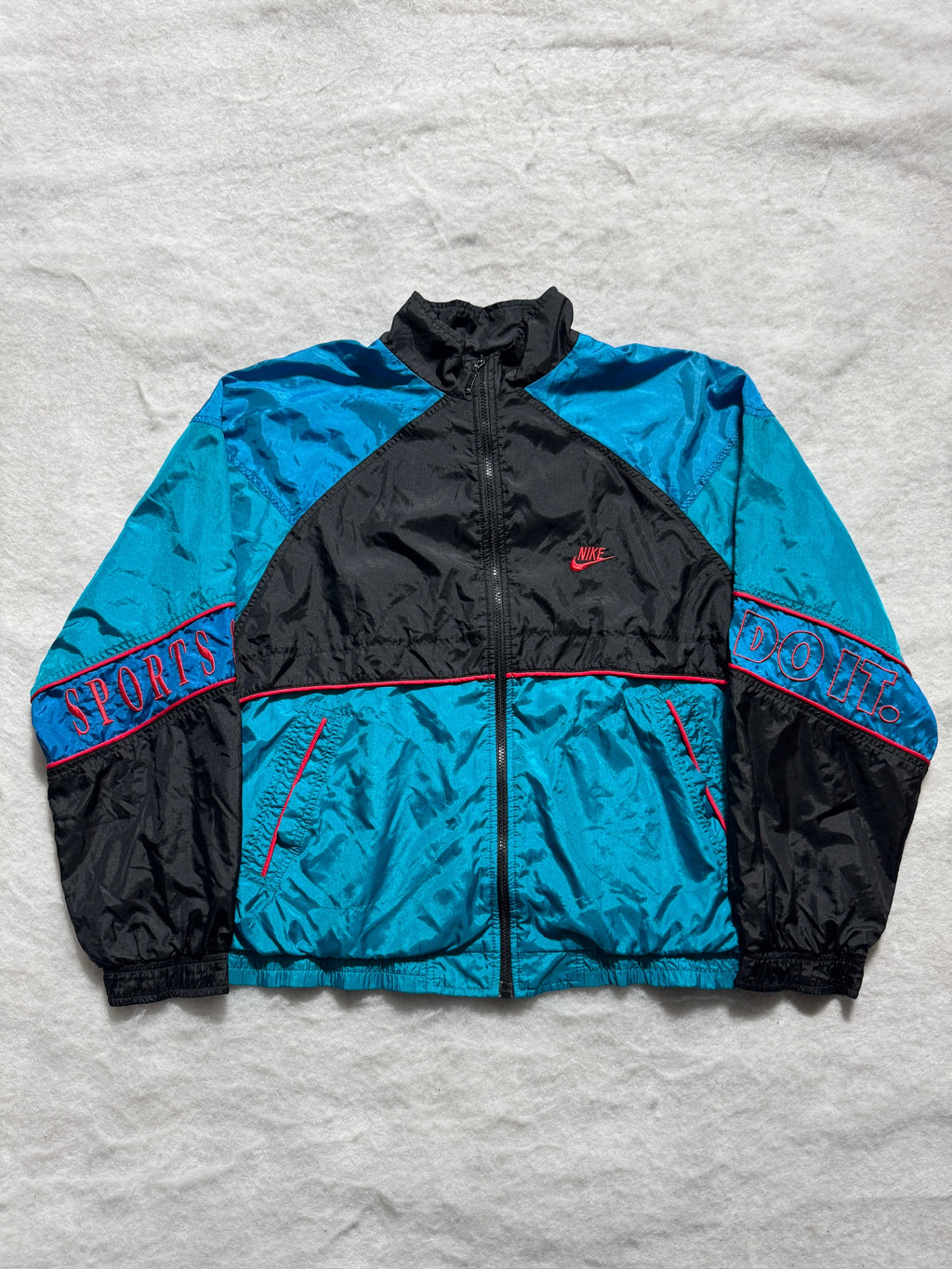 Nike Retro Windbreaker