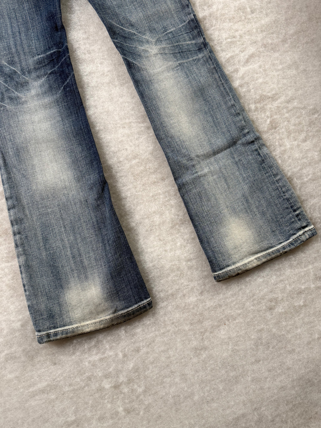 Miss Me Boot Cut Low Waist Jeans 26