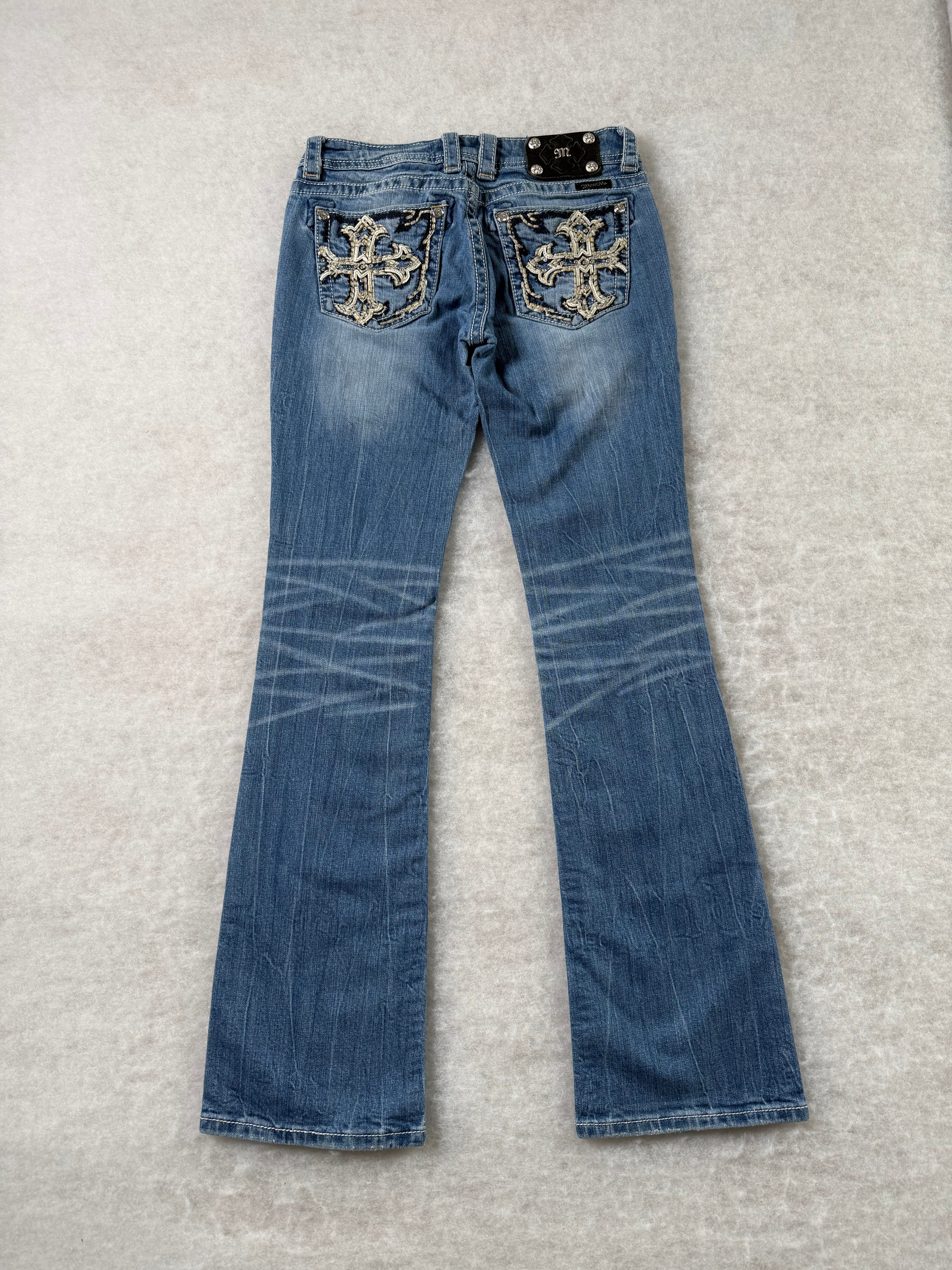 Miss Me Boot Cut Low Waist Jeans 28