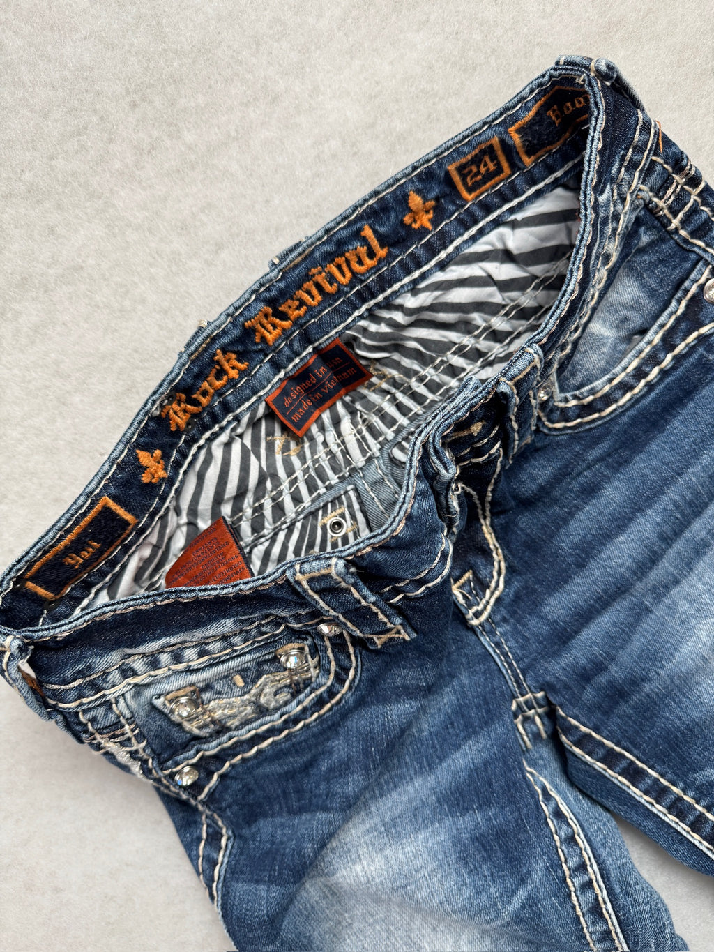Rock Revival Boot Cut Low Waist Jeans 24