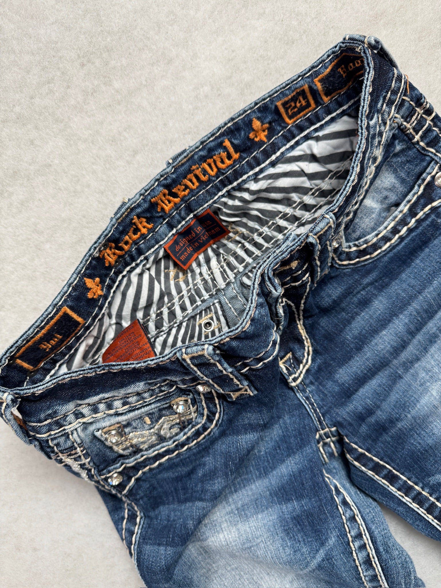 Rock Revival Boot Cut Low Waist Jeans 24