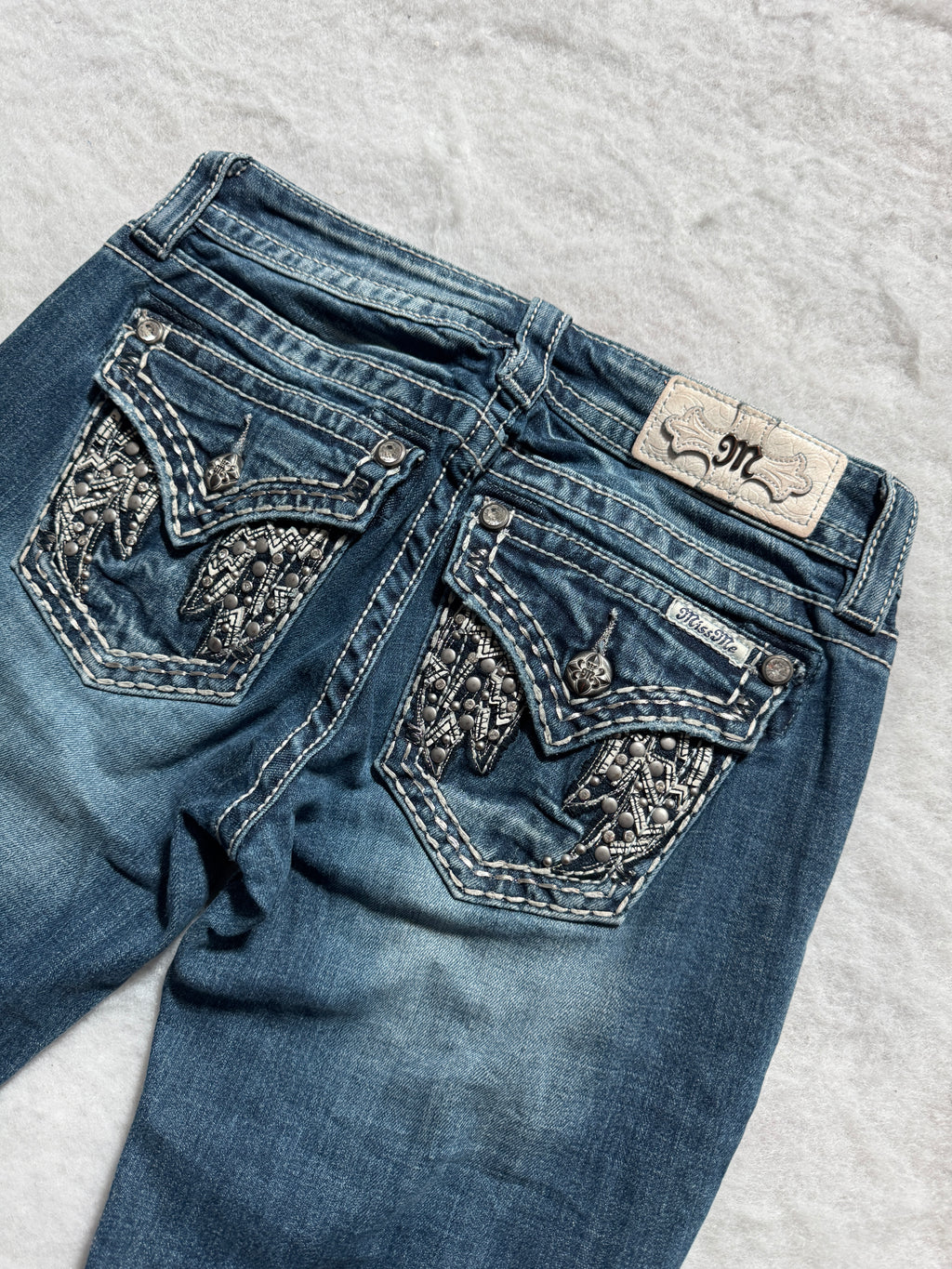 Miss Me Boot Cut Low Waist Jeans 26