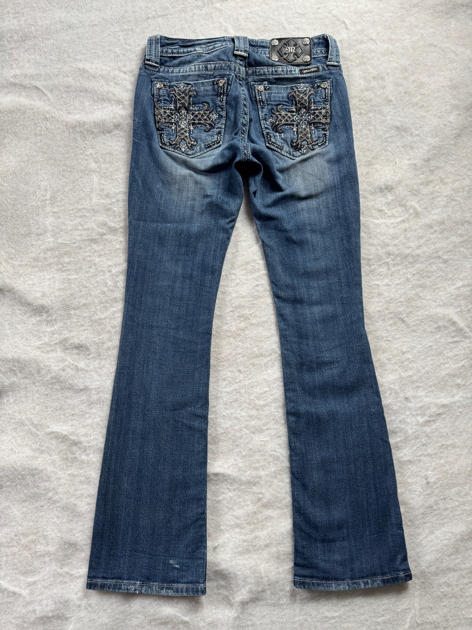 Miss Me Boot Cut Low Waist Jeans 26