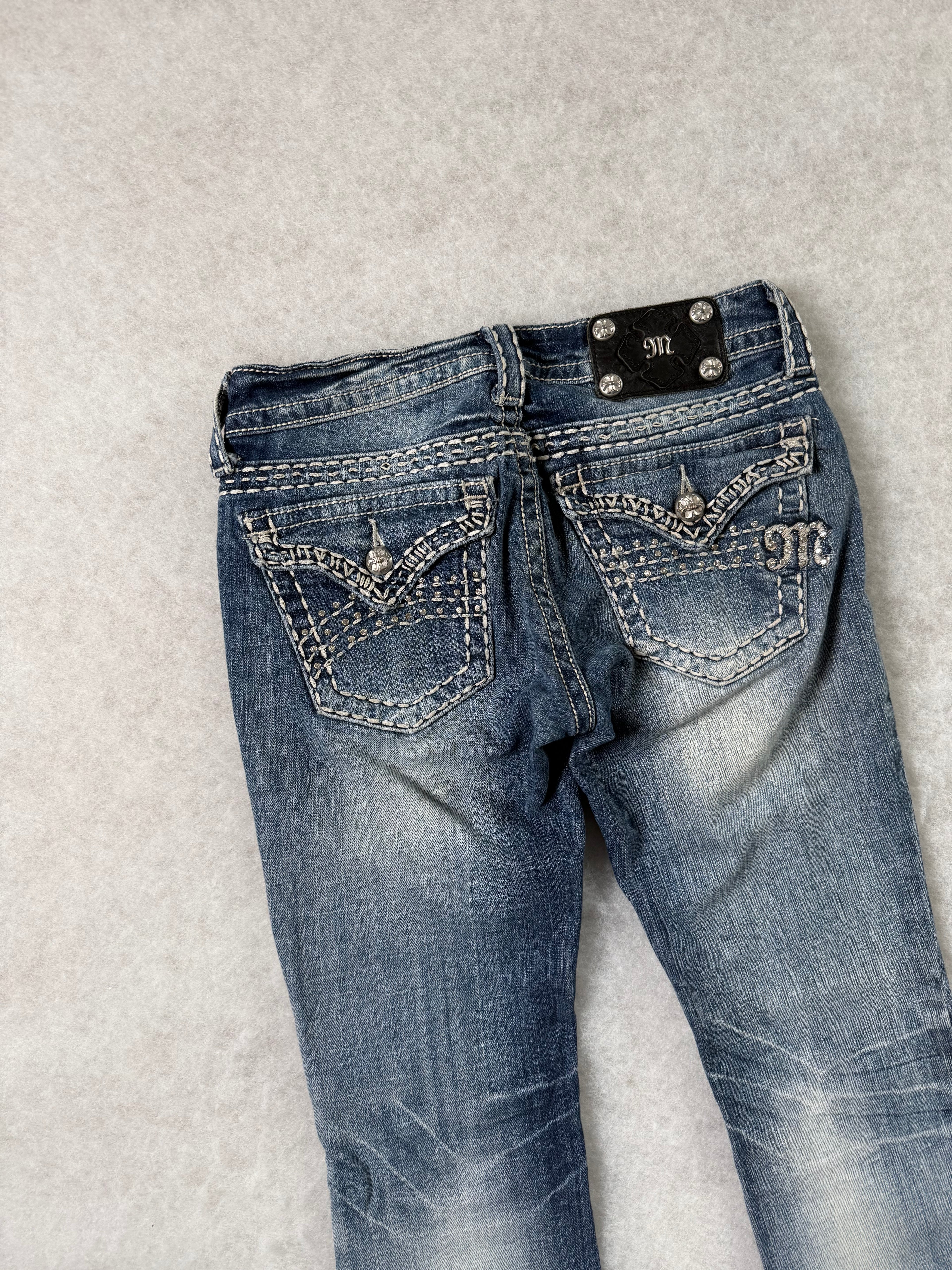 Miss Me Boot Cut Low Waist Jeans 26