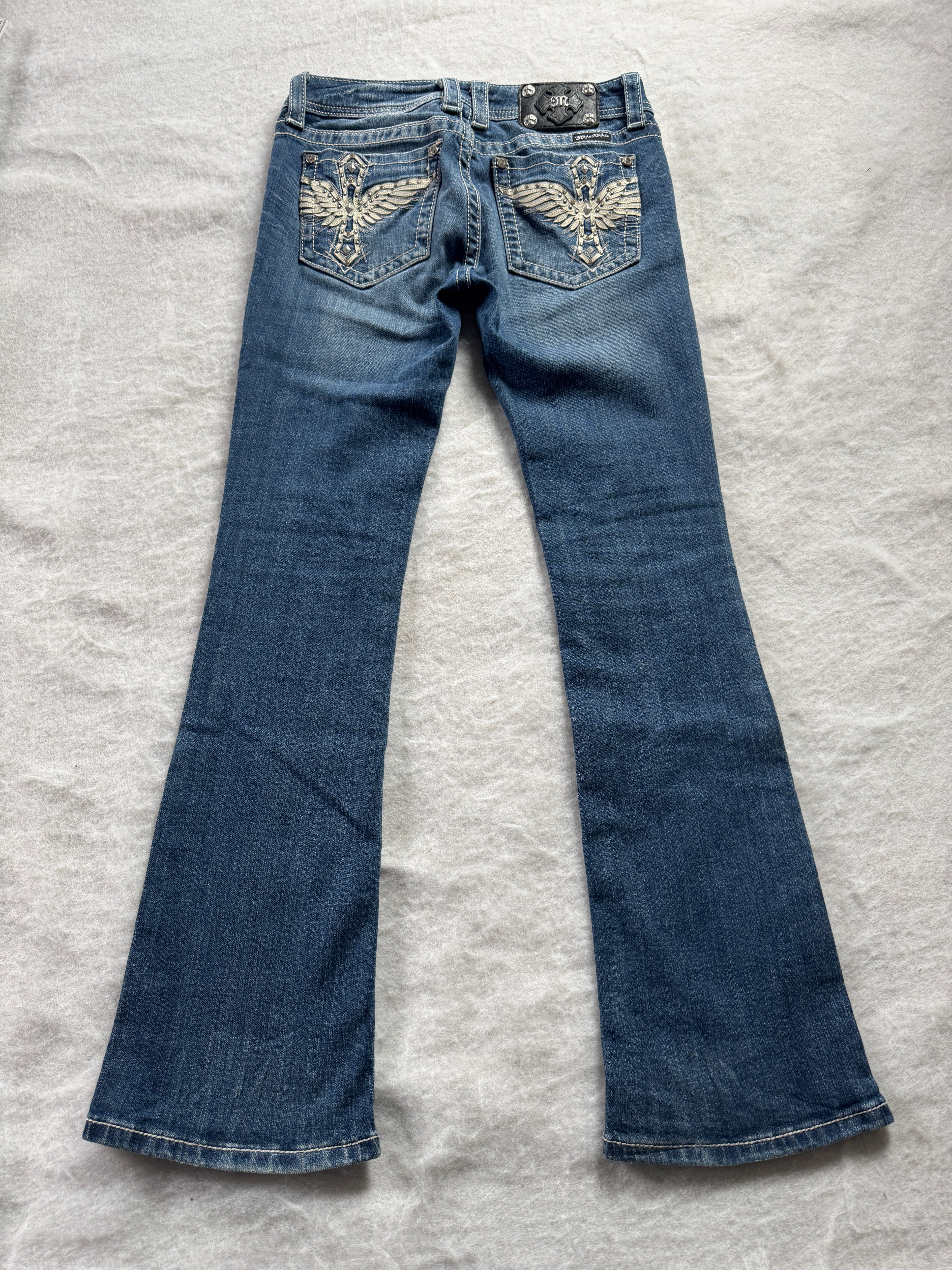 Miss Me Boot Cut Low Waist Jeans 28