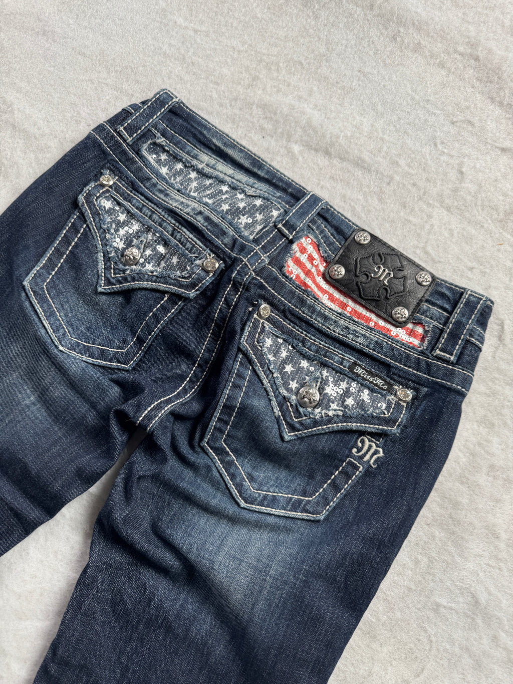 Miss Me Boot Cut Low Waist Jeans 26