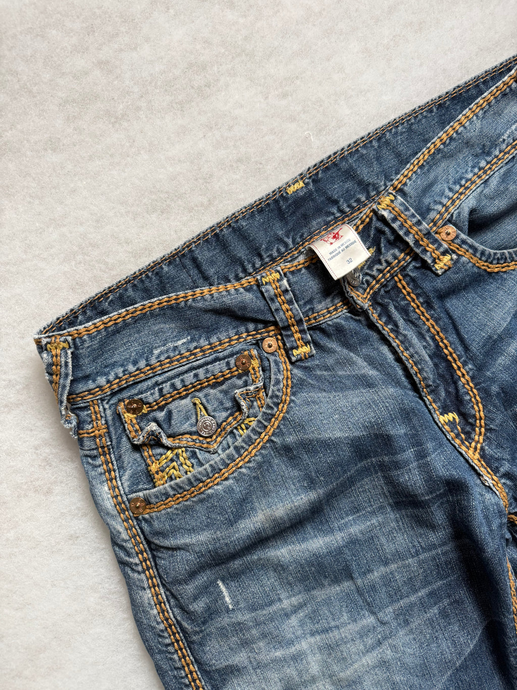True Religion Jeans Straight 32