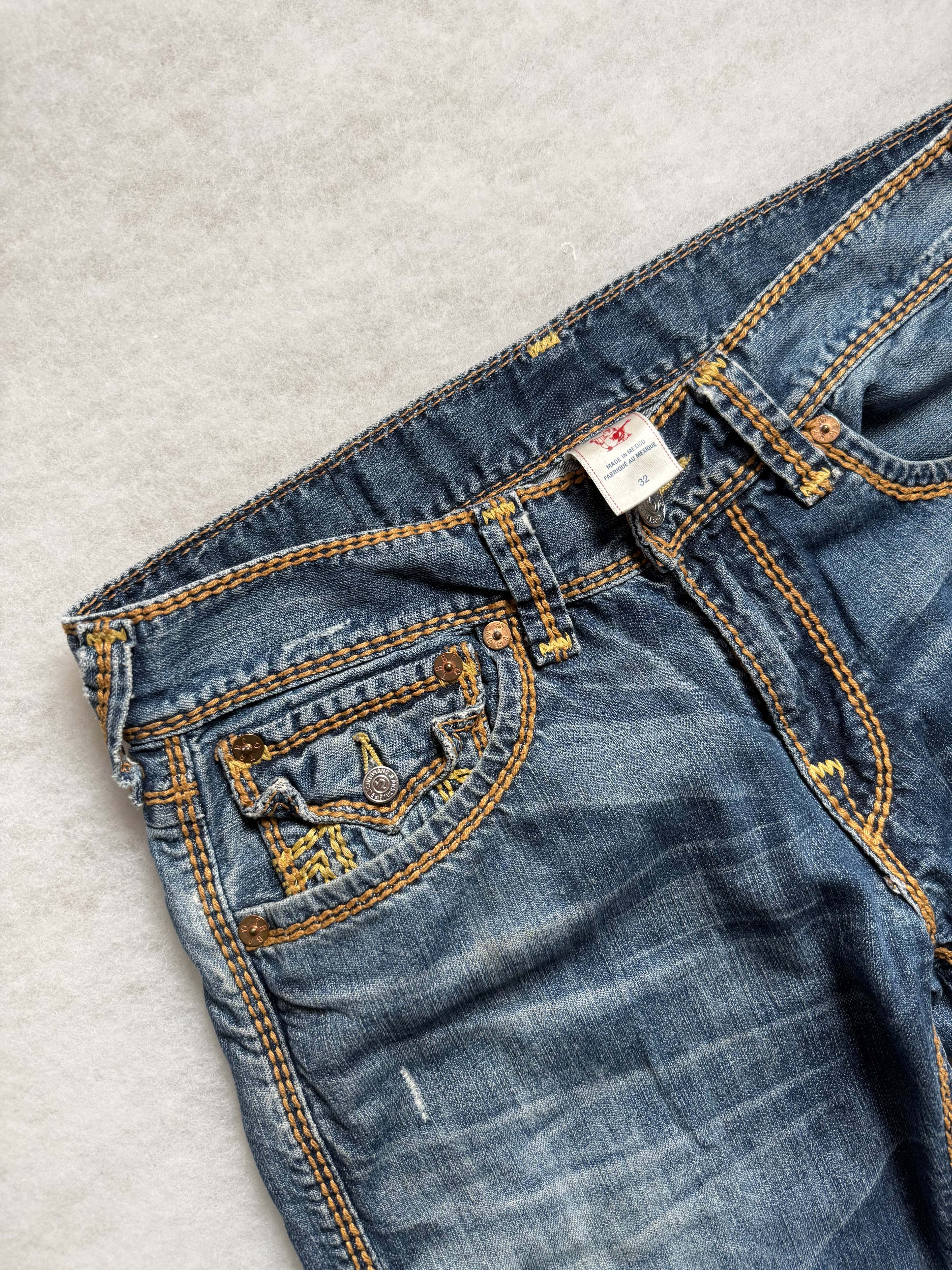 True Religion Jeans Straight 32