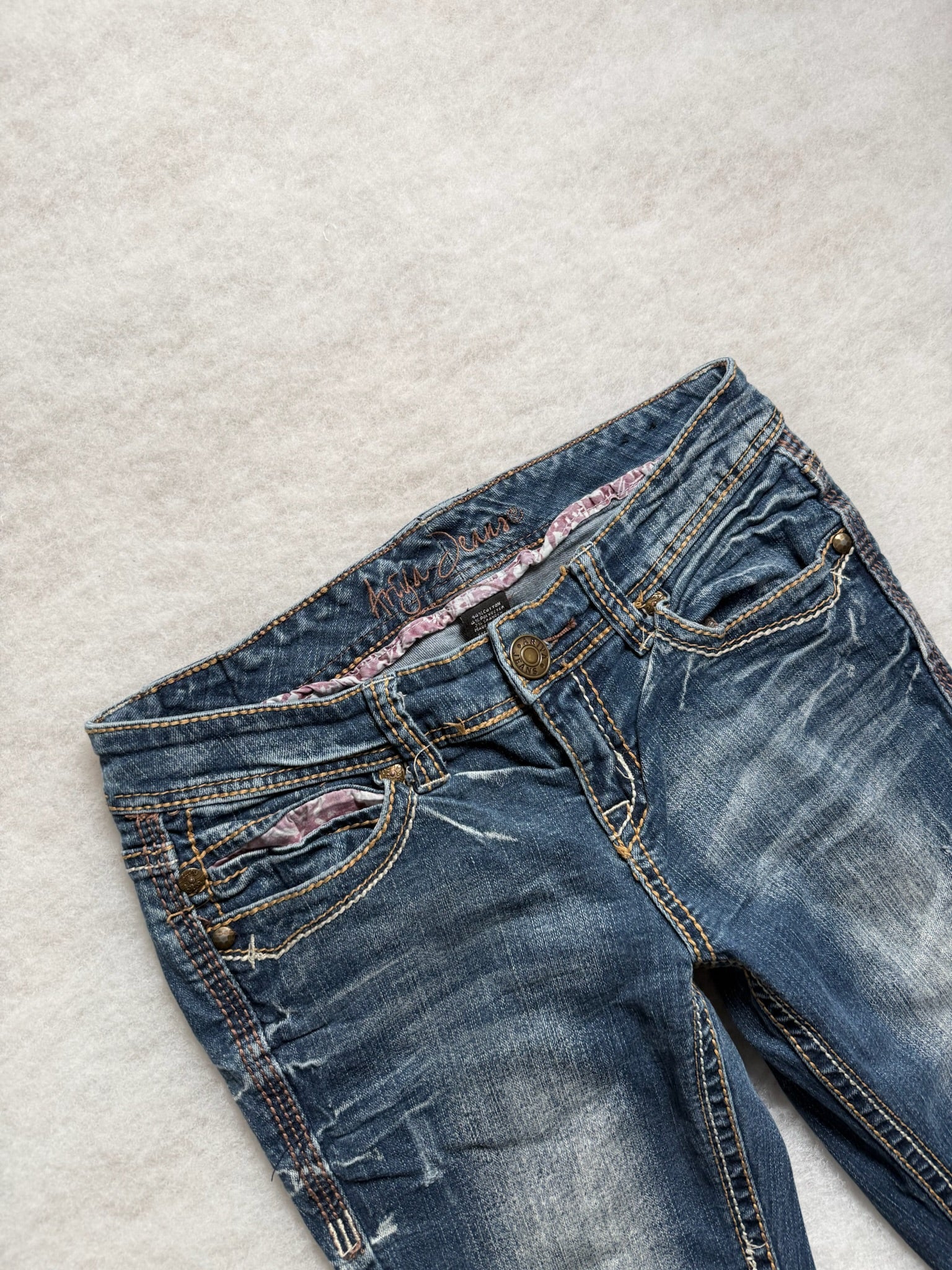 Boot Cut Low Waist Jeans 27