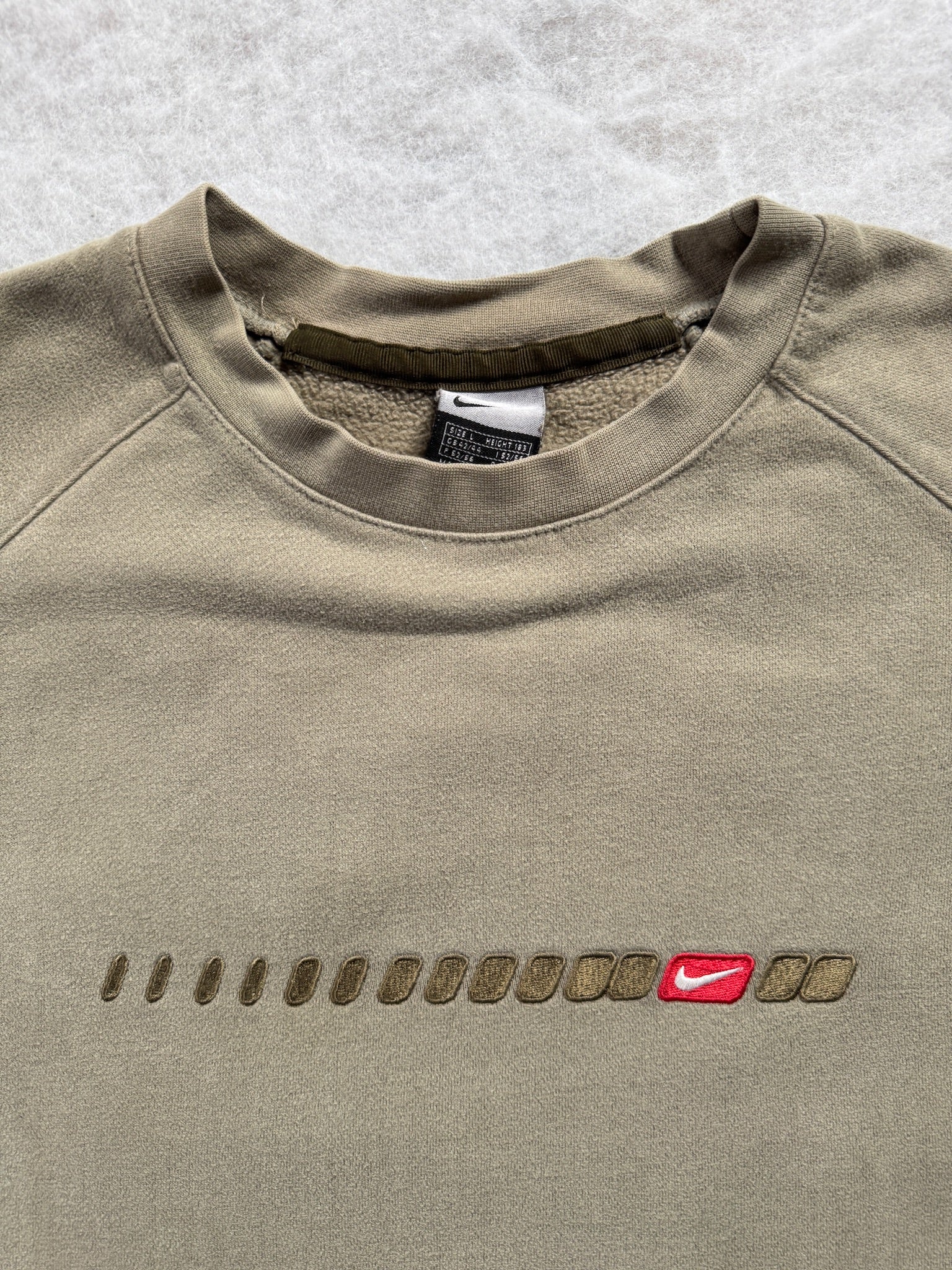Nike Logo Pullover
