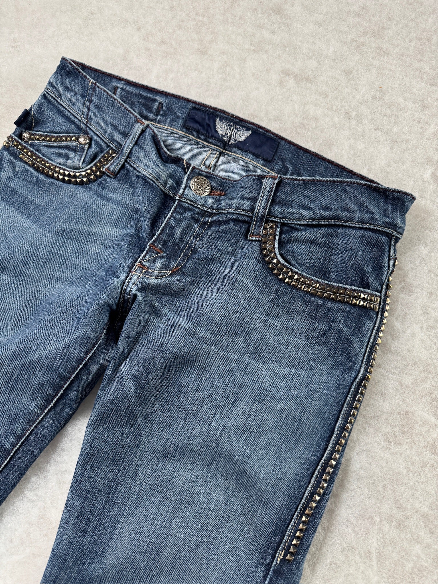 Rock & Republic Boot Cut Low Waist Jeans 25