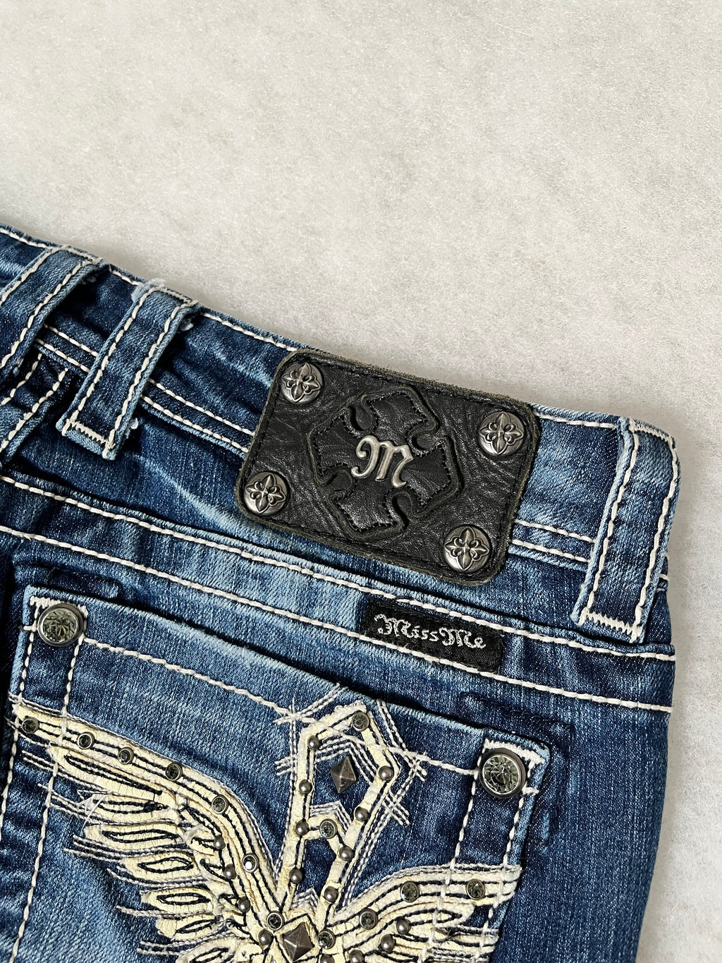 Miss Me Boot Cut Low Waist Jeans 28