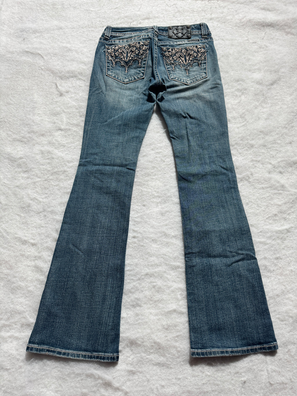 Miss Me Boot Cut Low Waist Jeans 28