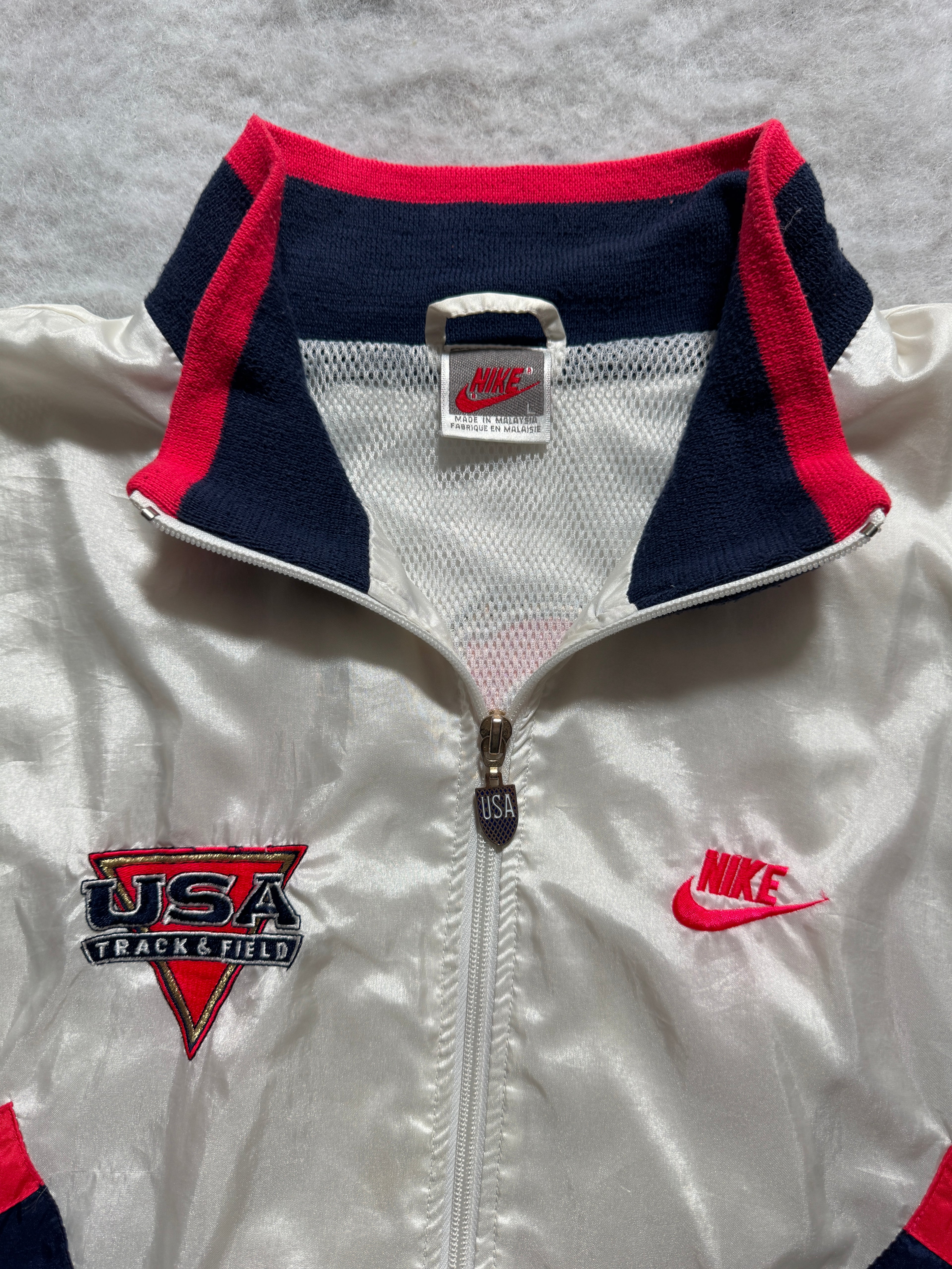Nike Retro Windbreaker USA
