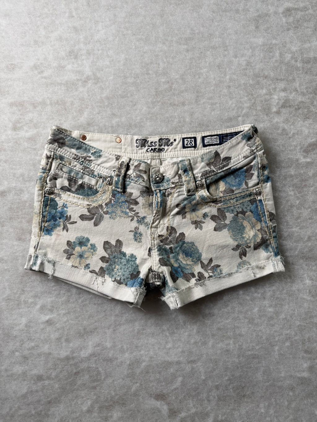Miss Me Shorts 28