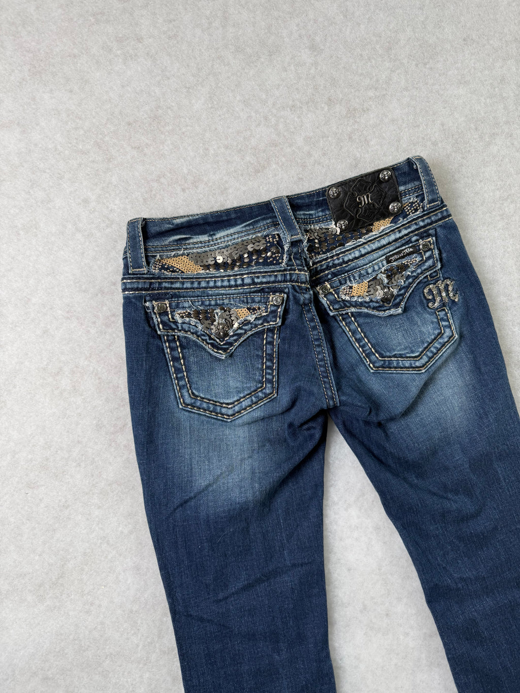 Miss Me Boot Cut Low Waist Jeans 27