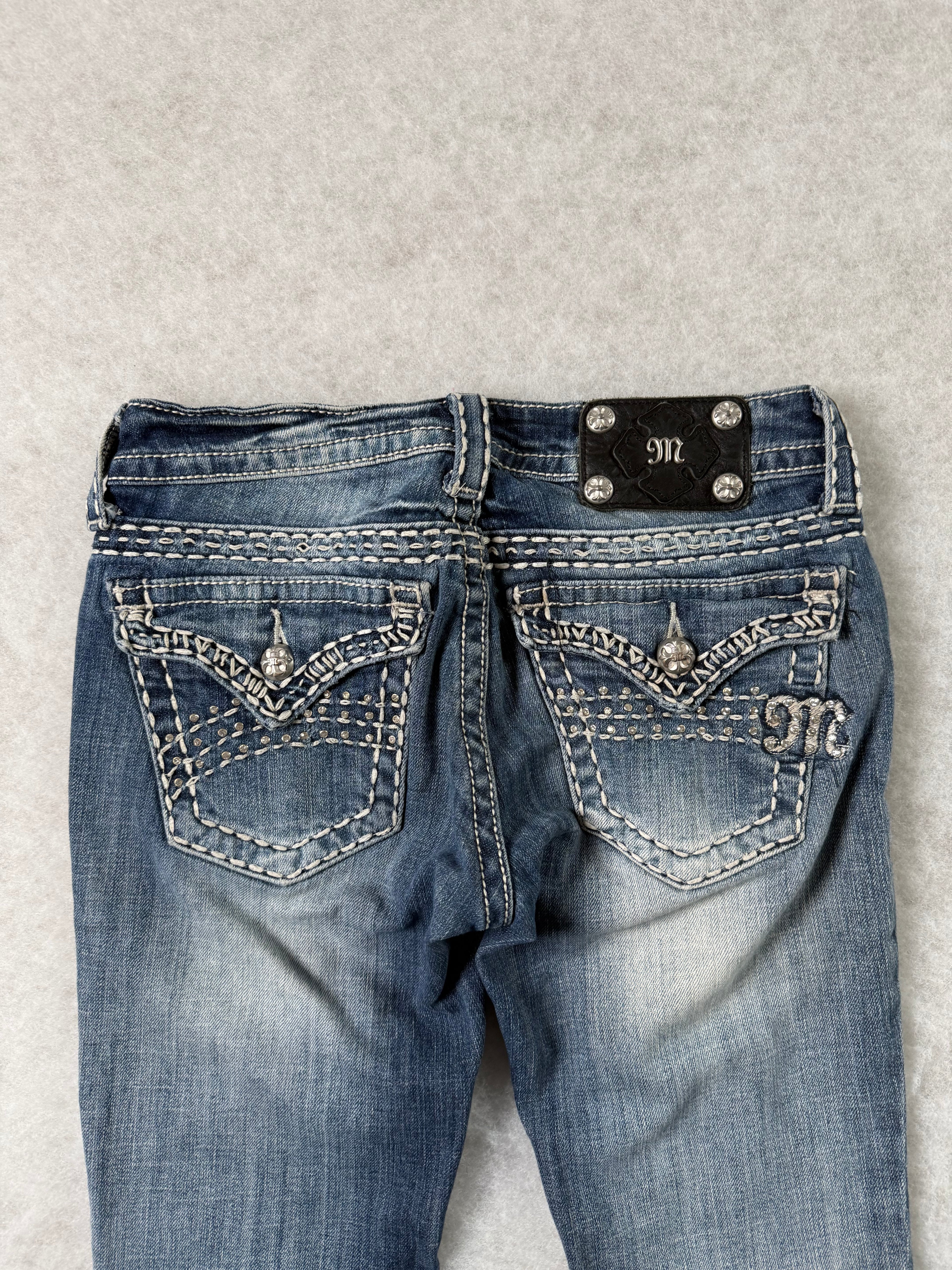 Miss Me Boot Cut Low Waist Jeans 26