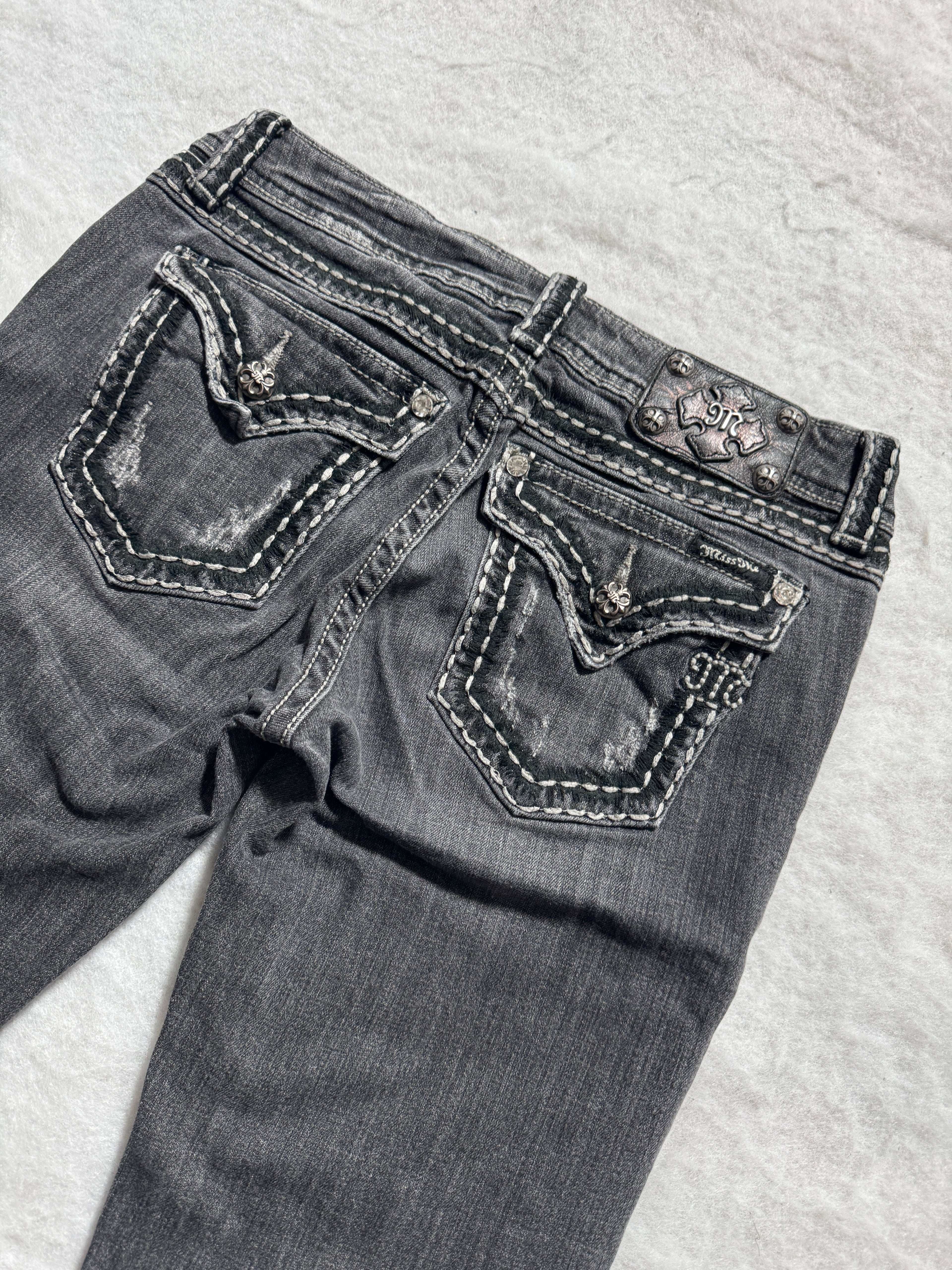 Miss Me Boot Cut Low Waist Jeans 30