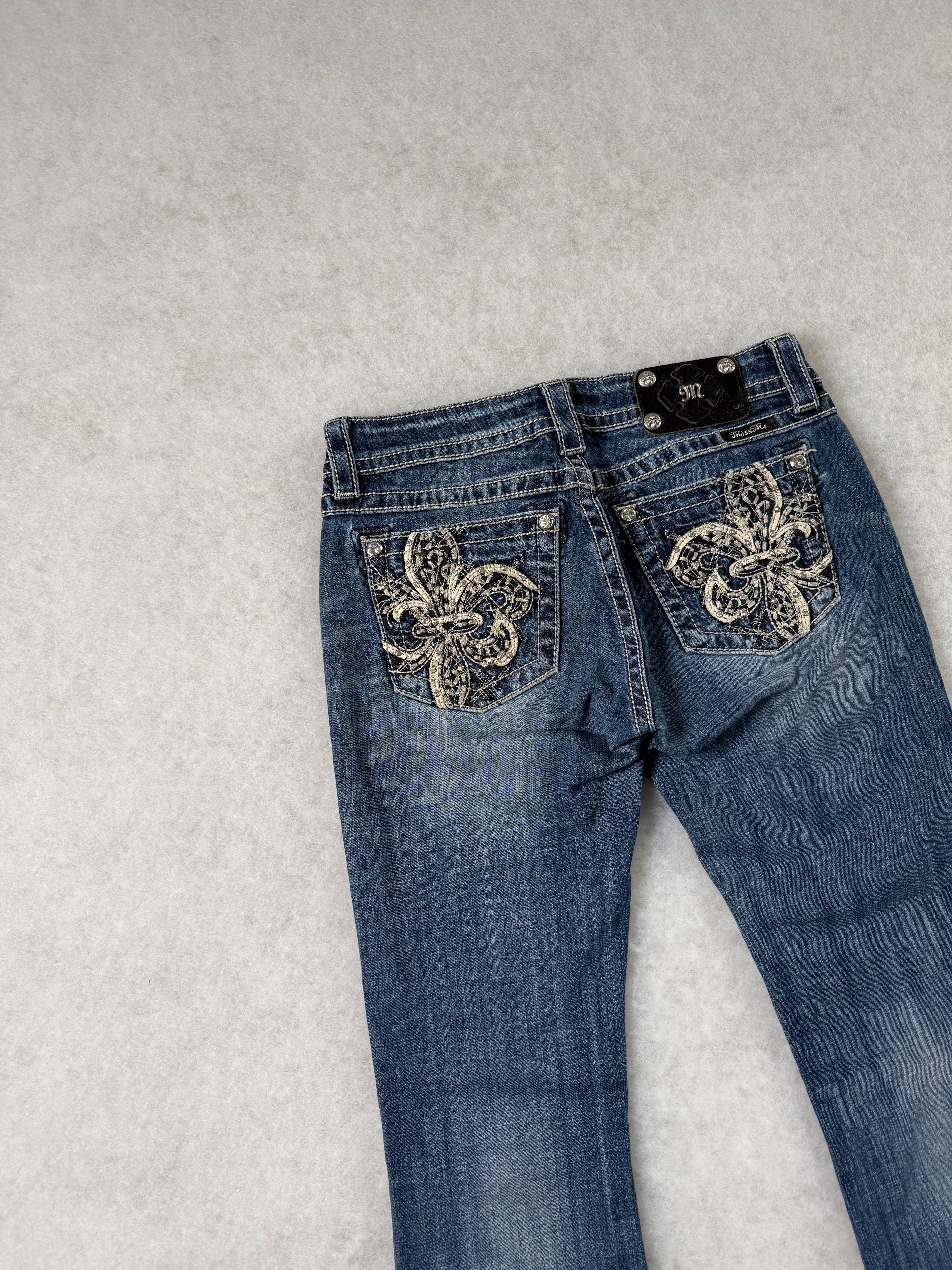 Miss Me Boot Cut Low Waist Jeans 28