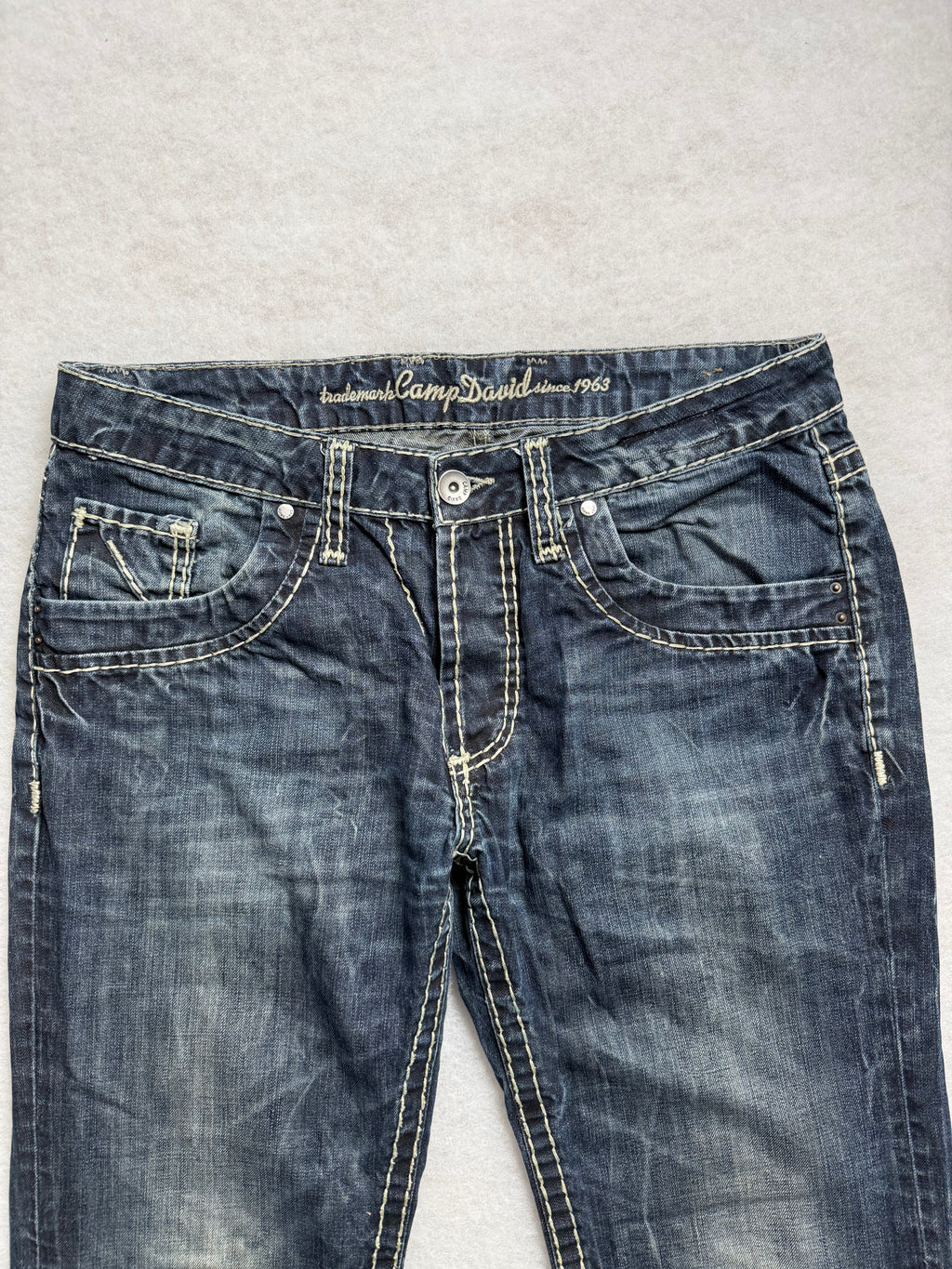 Camp David Jeans 32