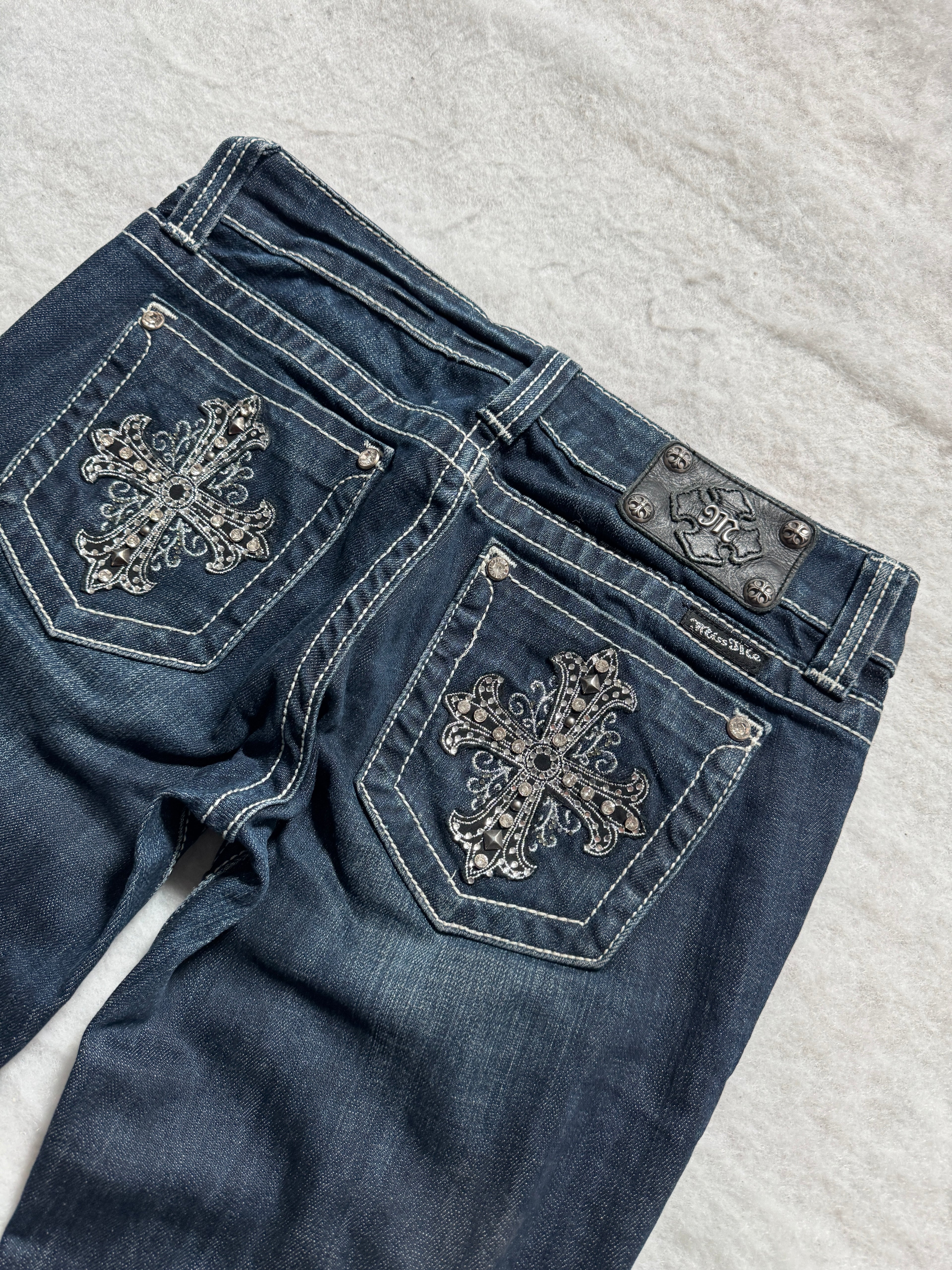 Miss Me Boot Cut Low Waist Jeans 29
