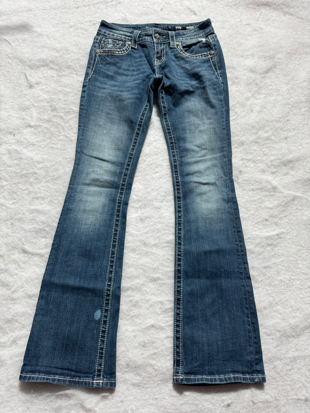 Miss Me Boot Cut Low Waist Jeans 26