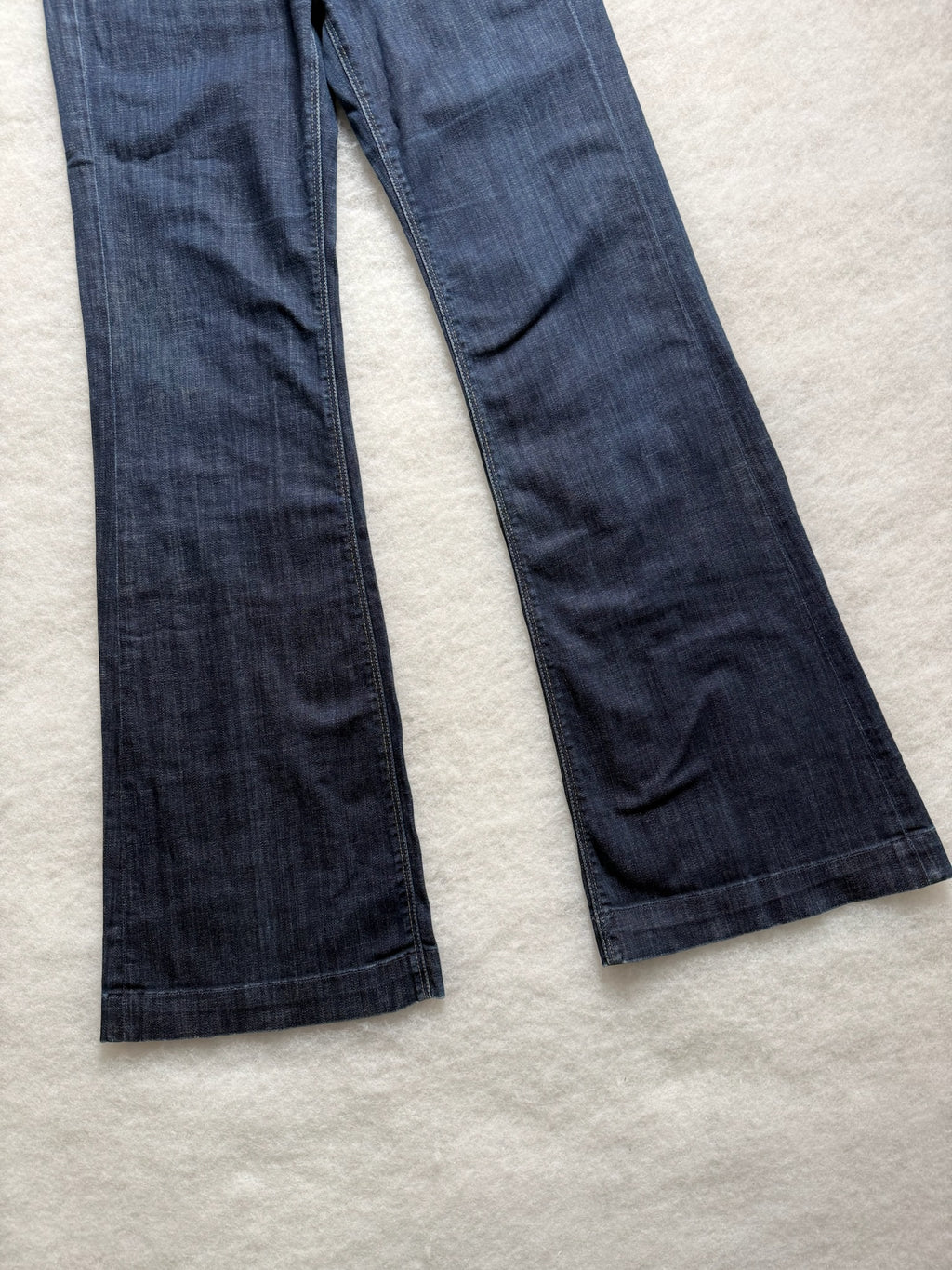 Seven Boot Cut Low Waist Jeans 27